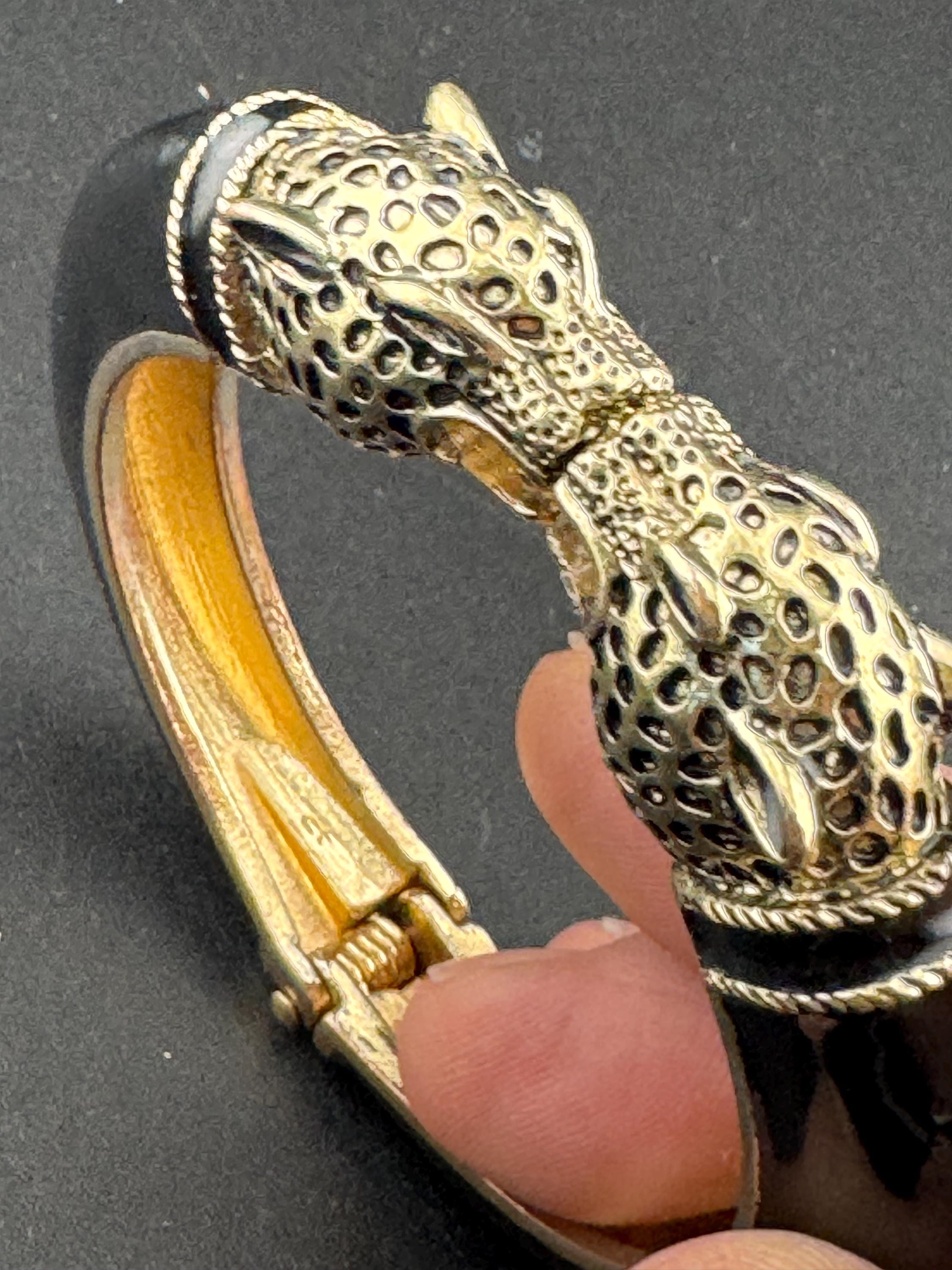 Vintage black enamel BIG CAT detailed gold tone clamper bangle bracelet tiger panther