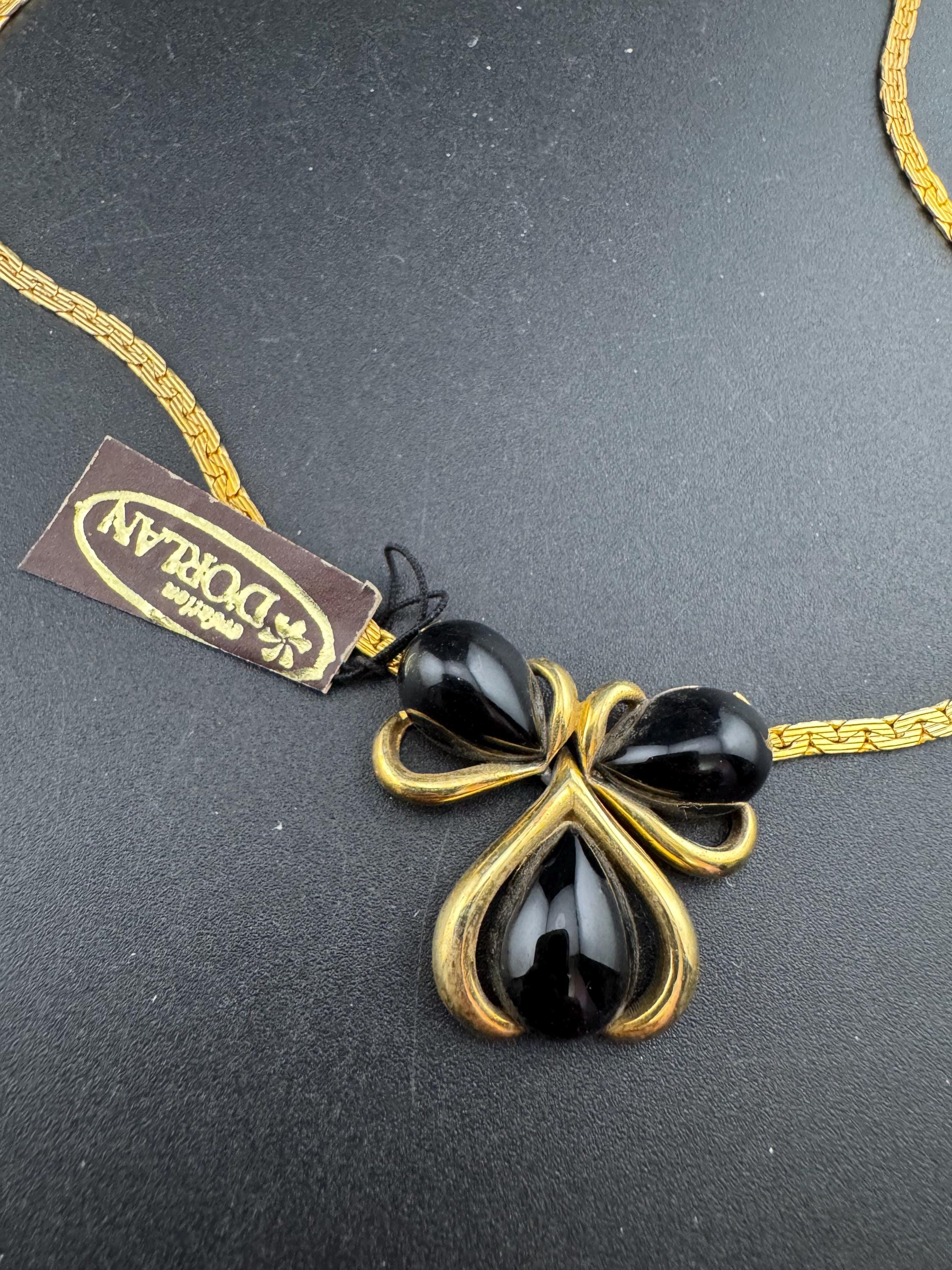 Petite fit Vintage D’orlan Canada designer 22ct triple gold plated black cabochon enamel bow pendant choker necklace 40cm