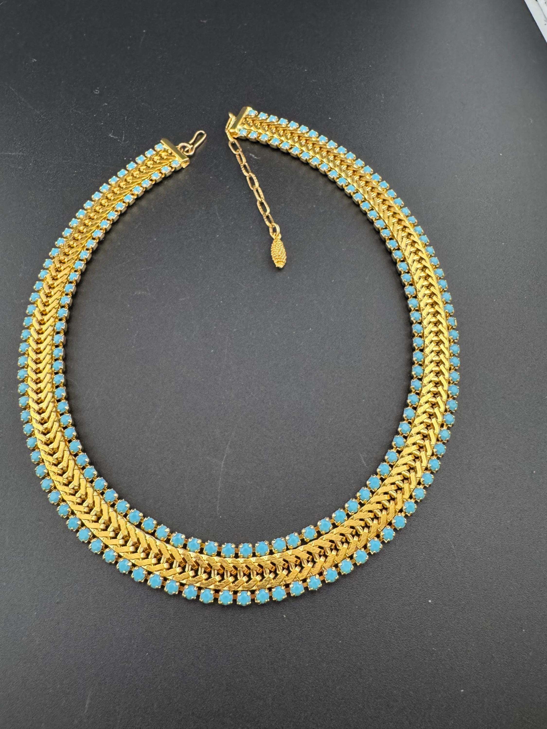 Wide mesh woven choker necklace with turquoise paste stones 1960s gold tone 43cm