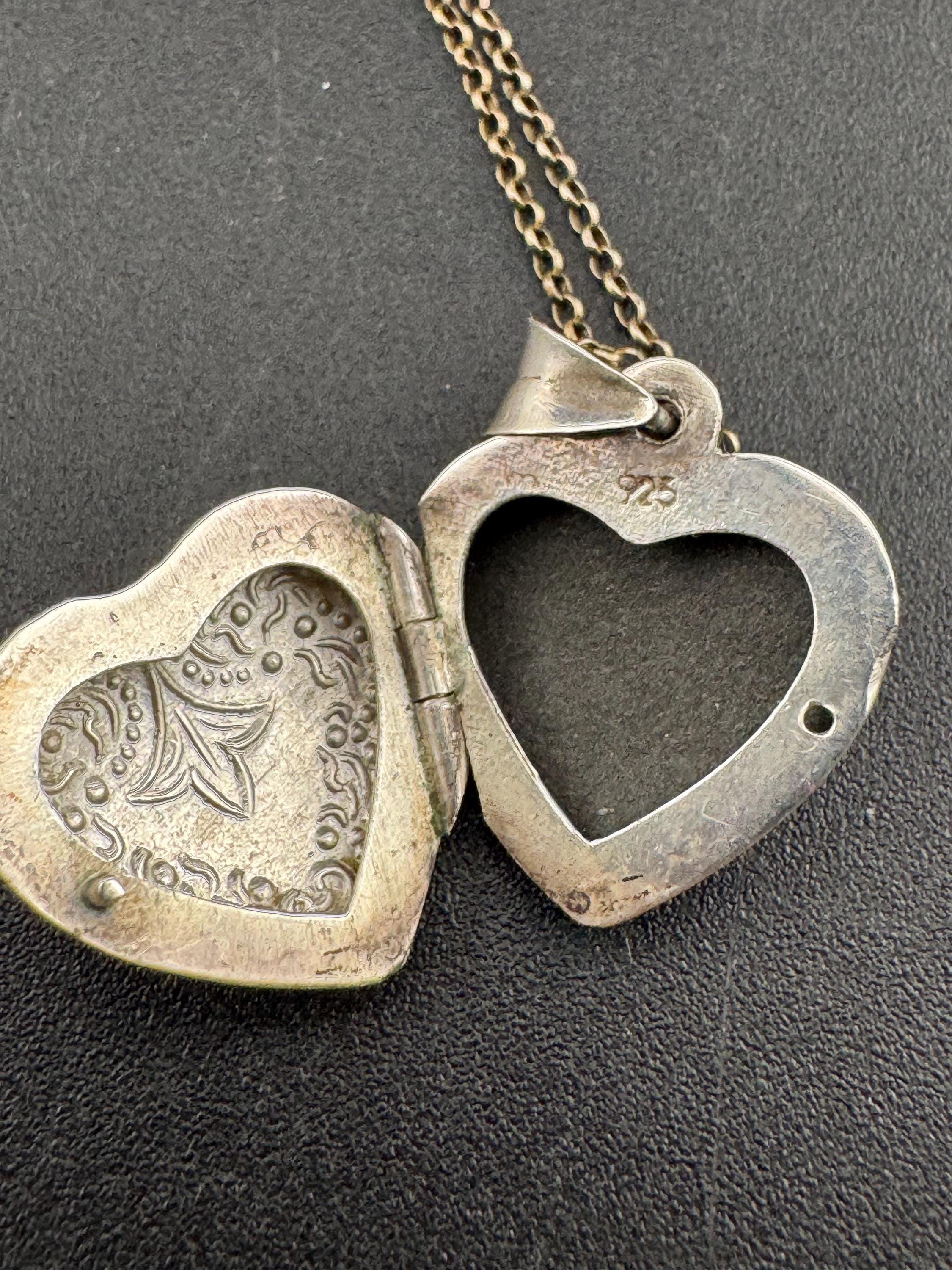 Vintage small heart silver photo Locket with engraved design, memorial keepsake stamped on a 925 silver chain
