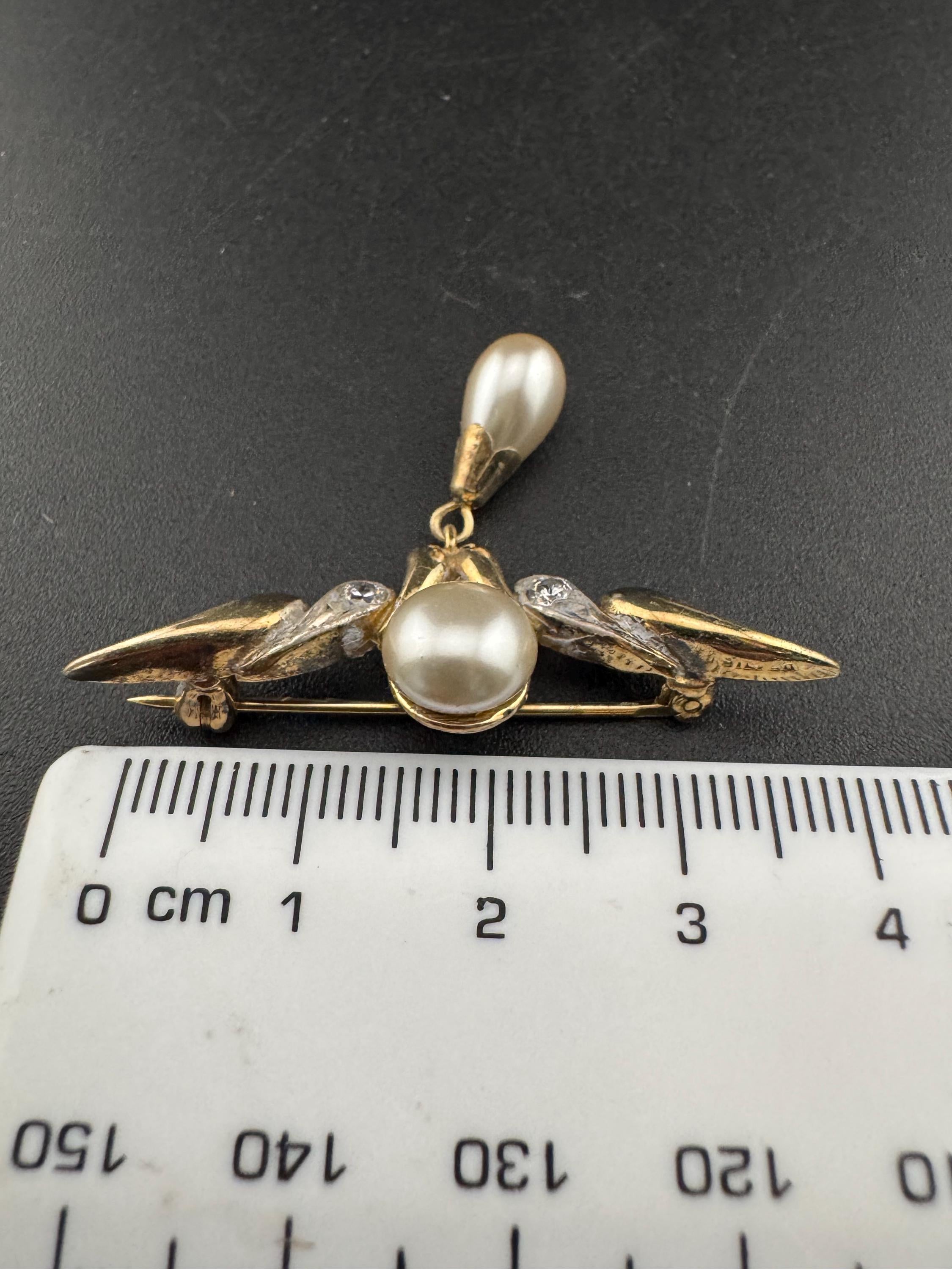 Vintage sweet silver gilt 925 gold plated rhinestone set faux pearl dropper brooch pin, sterling