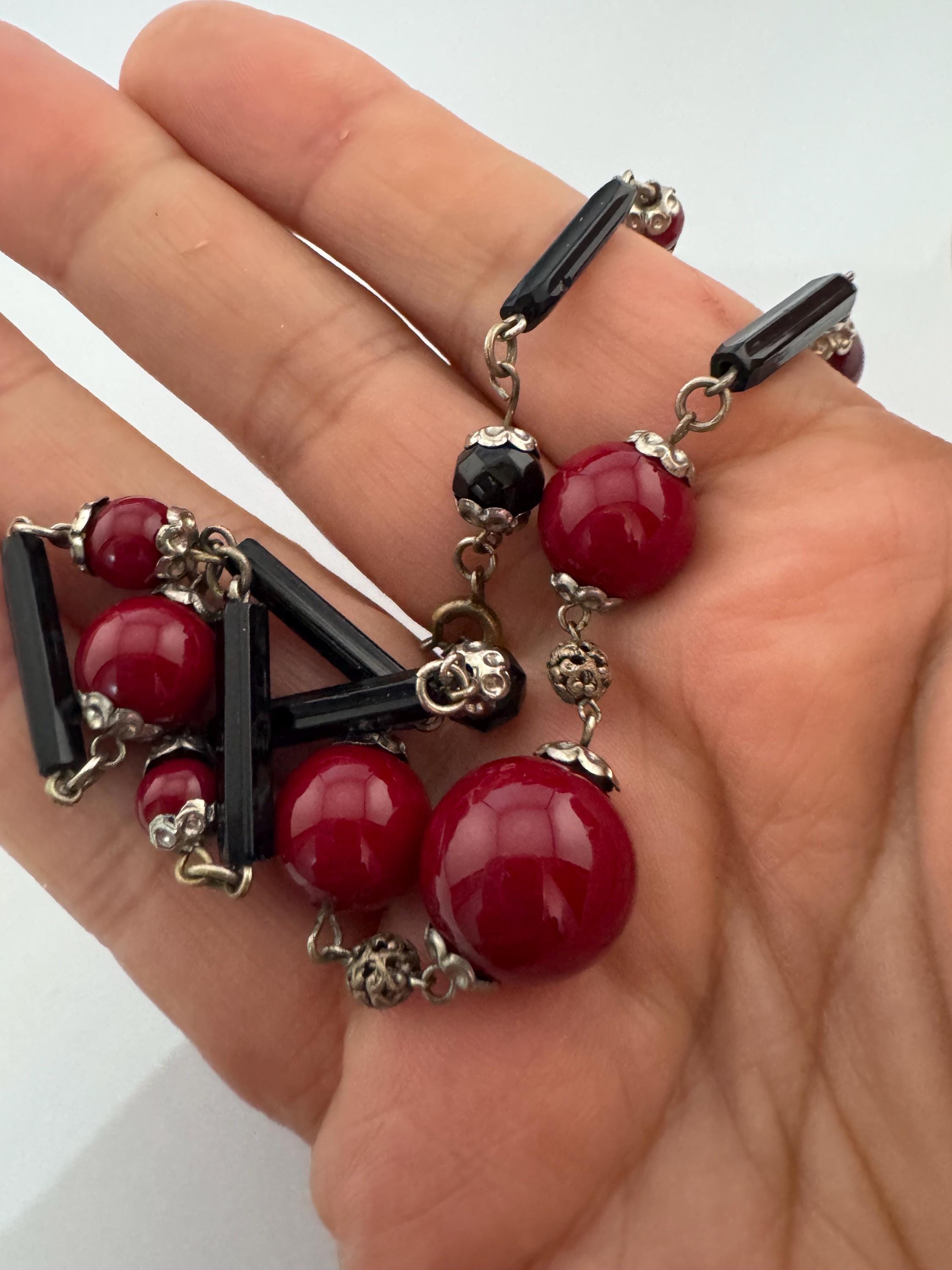 Czech silver Chromed red and black glass beaded necklace 1920s art deco 41cm