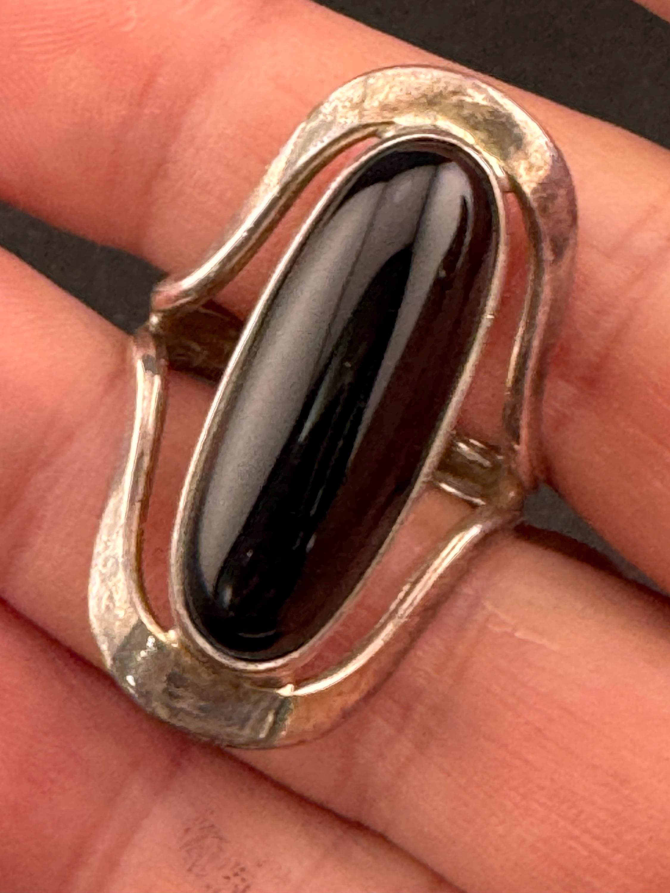 Size R Vintage Mexican silver black onyx gemstone 925 sterling ring , brutalist modernist 1970s