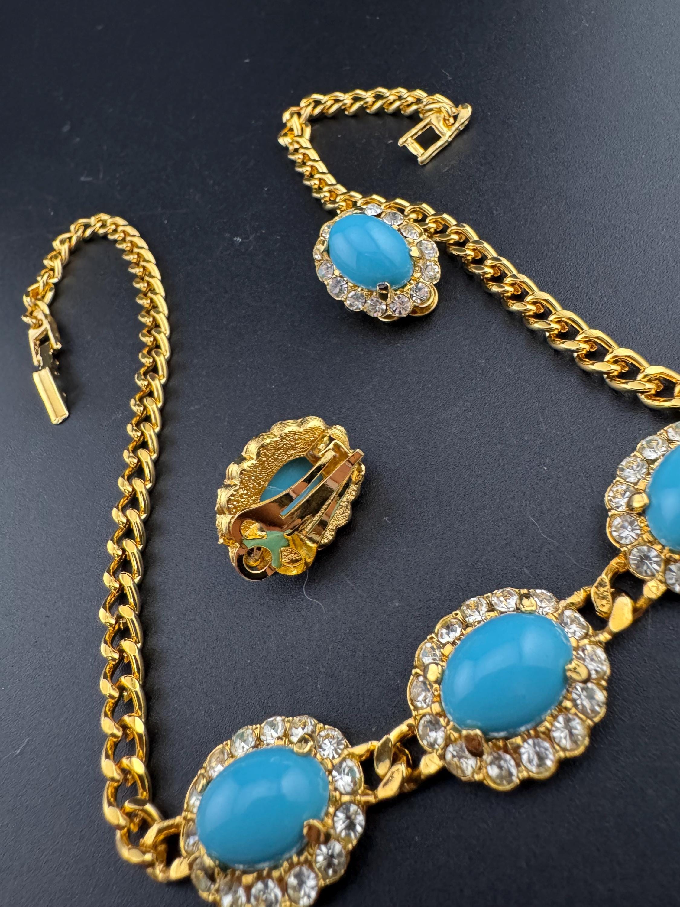 Vintage turquoise cabochon & clear Swarovski crystal oval detailed gold tone necklace and clip on earrings jewellery set