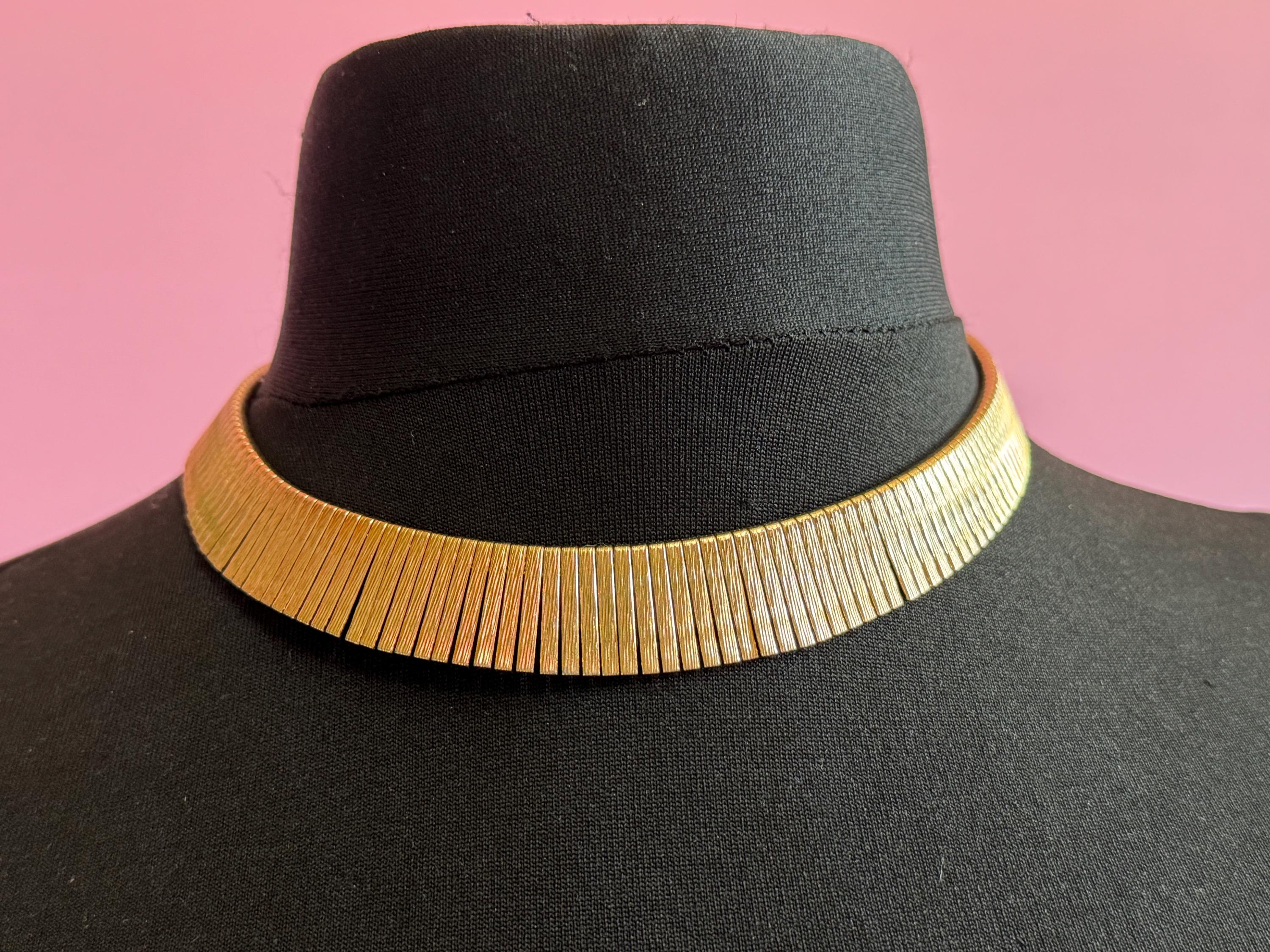Vintage Egyptian Revival Cleopatra Necklace Wide Link Runway Statement Choker to 43cm