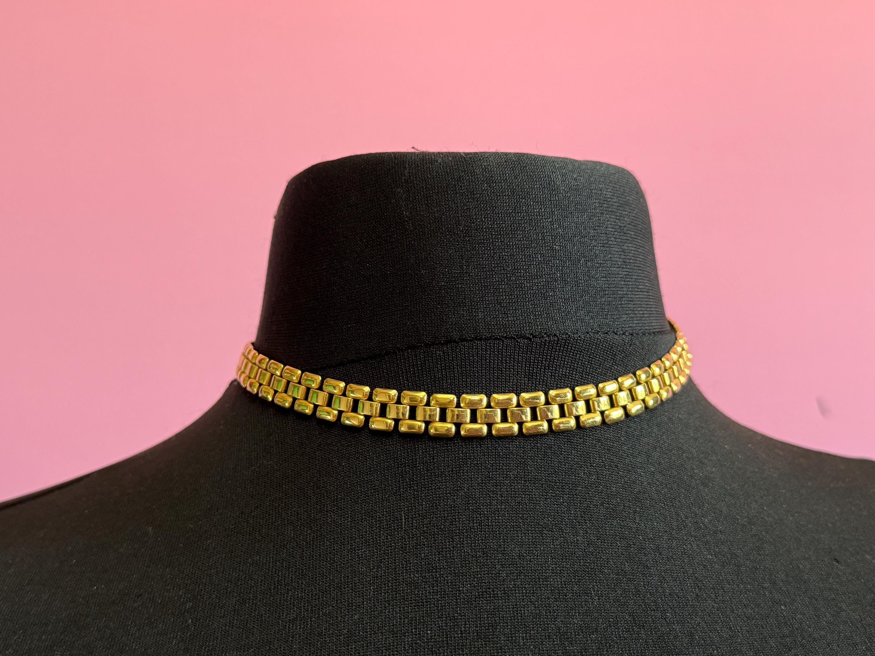 Retro 1980s slim panther link gold tone choker necklace