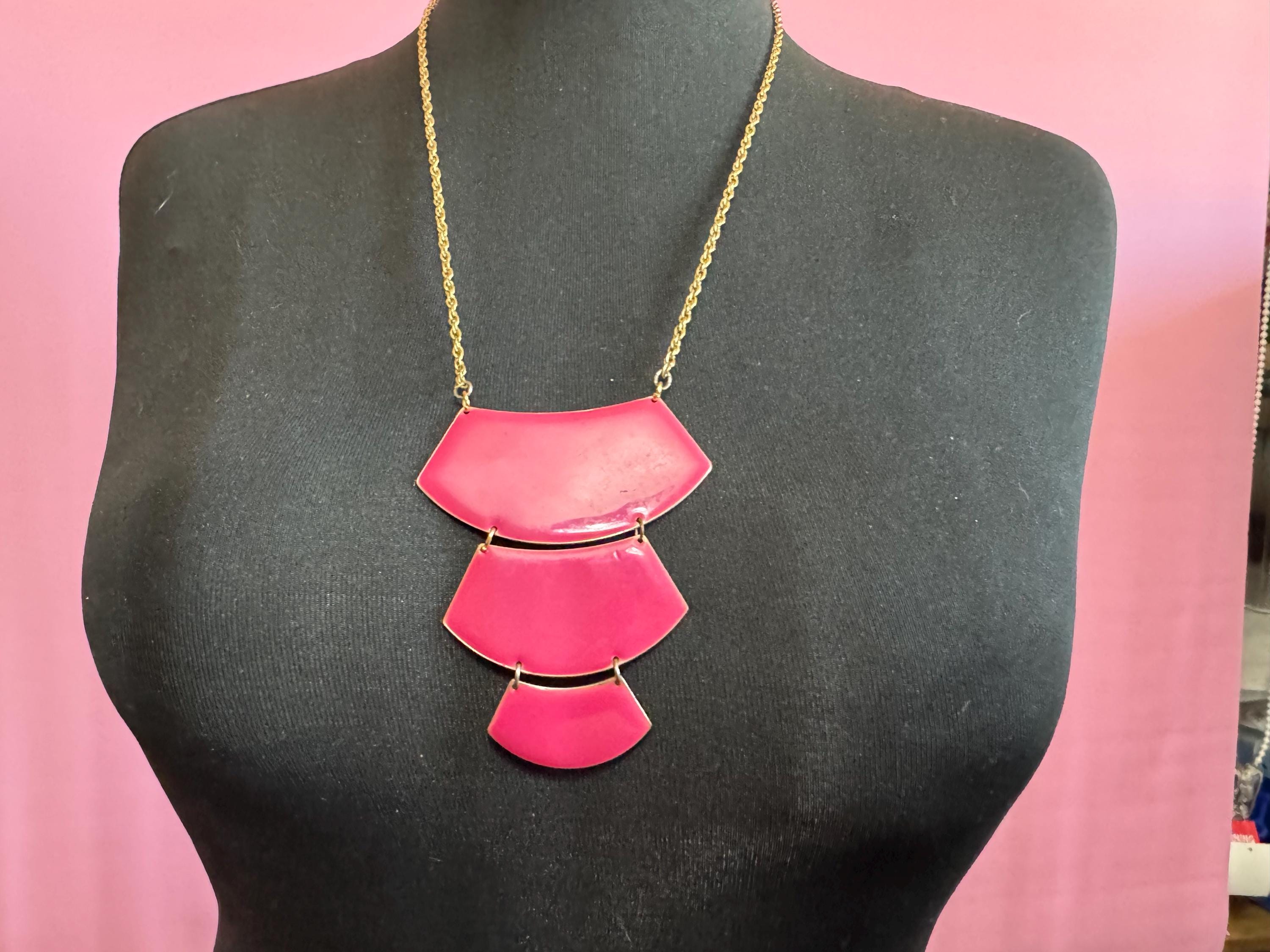 Vintage bright pink enamel bib style panel link pendant necklace on 62cm rope chain