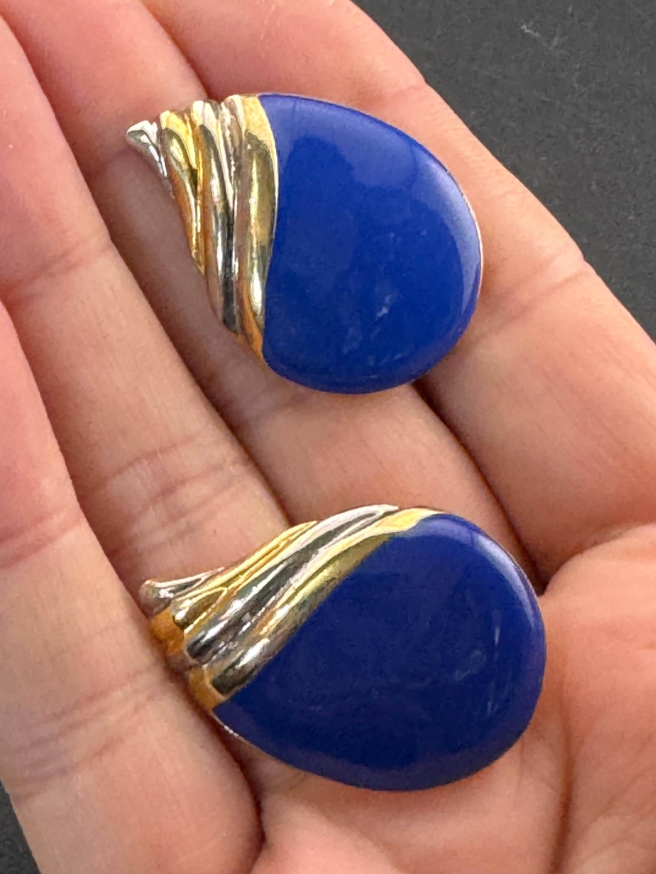 Vintage large 3cm Gold tone royal Blue enamel pair teardrop stud earrings pierced