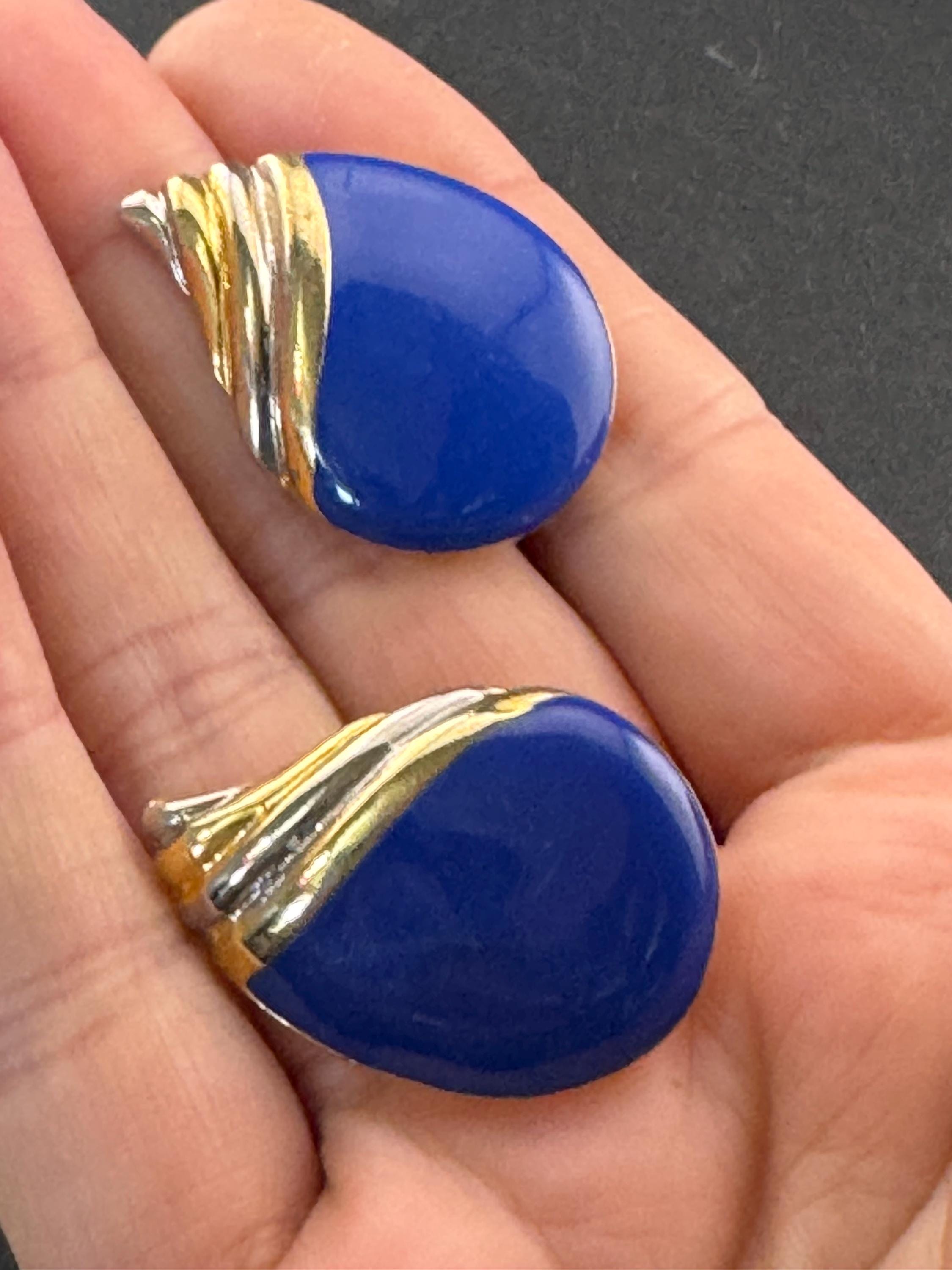 Vintage large 3cm Gold tone royal Blue enamel pair teardrop stud earrings pierced