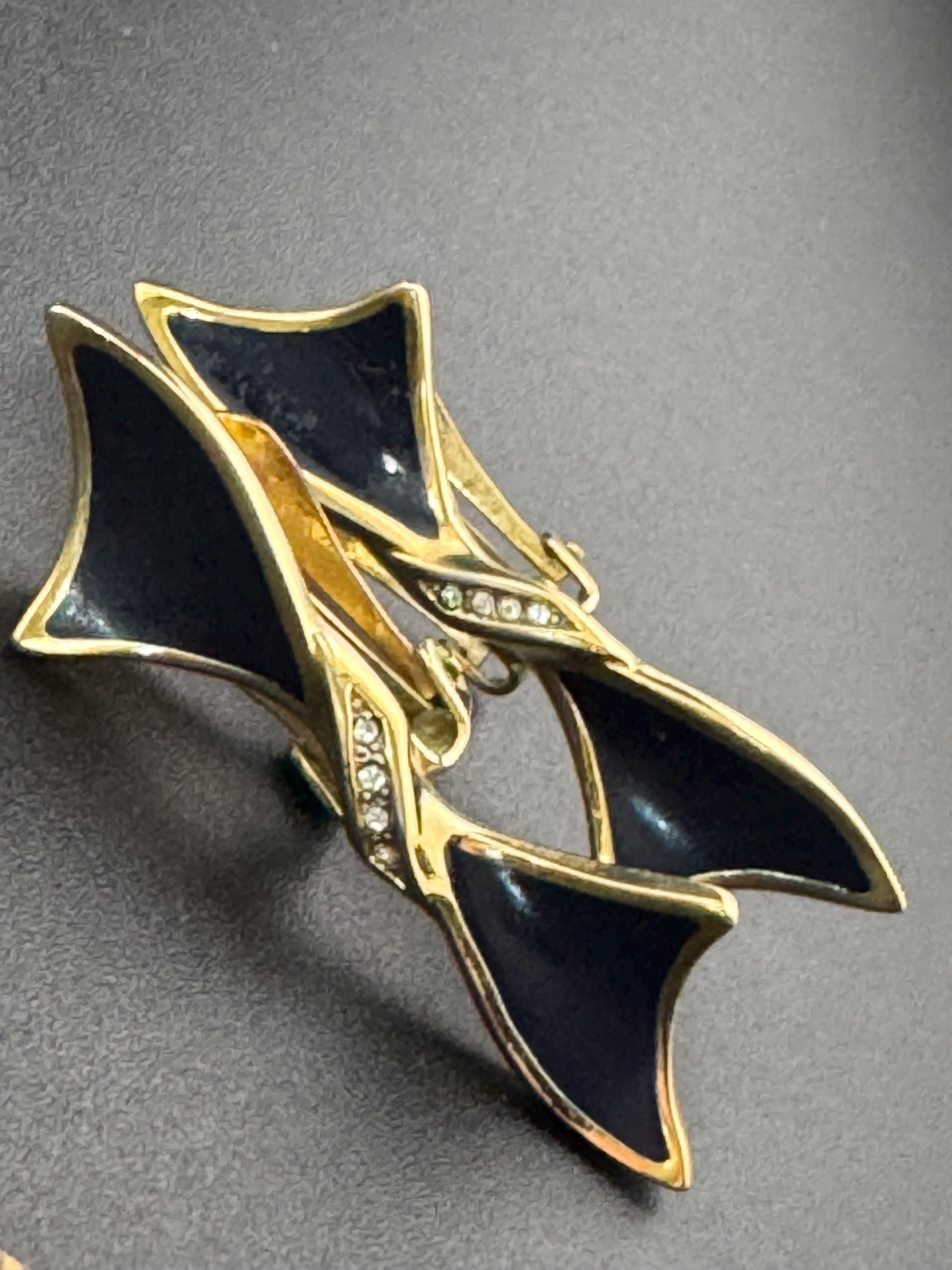 Signed Iv high end Oversized 5cm Gold tone black enamel diamanté clip on bow earrings 1990s