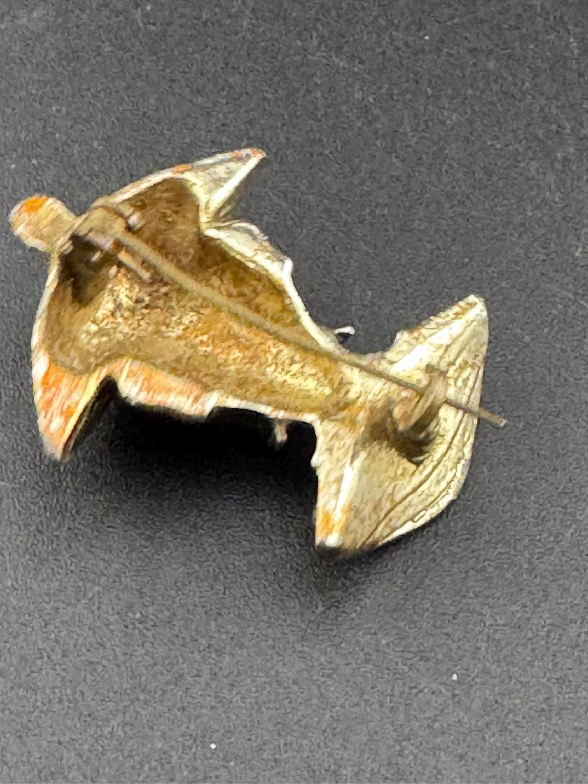 Vintage Gold Tone Far Eastern Chinese man brooch in Black Enamel