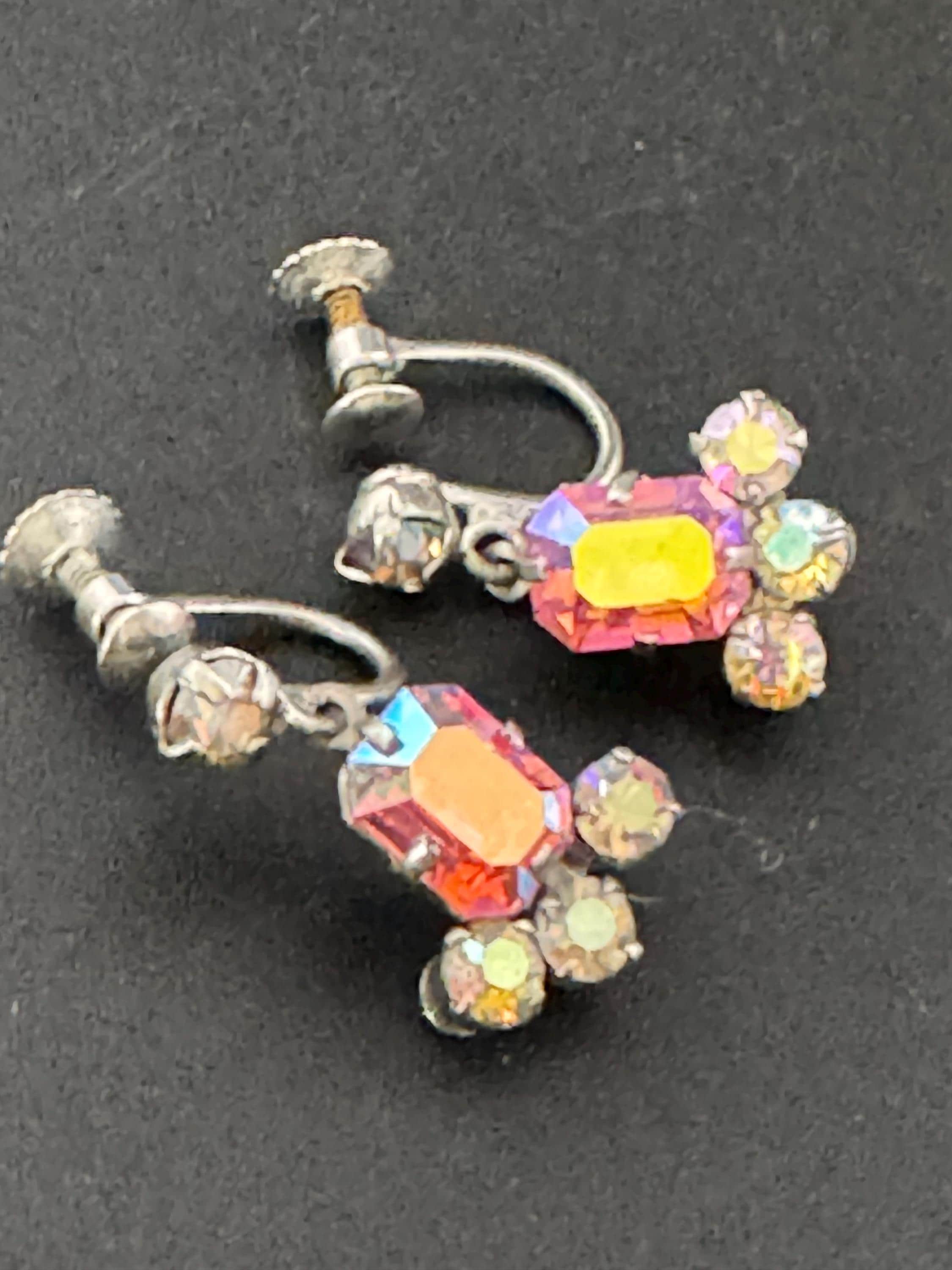 Vintage pink AB Rhinestone Diamanté Clip On drop Earrings Mid Century