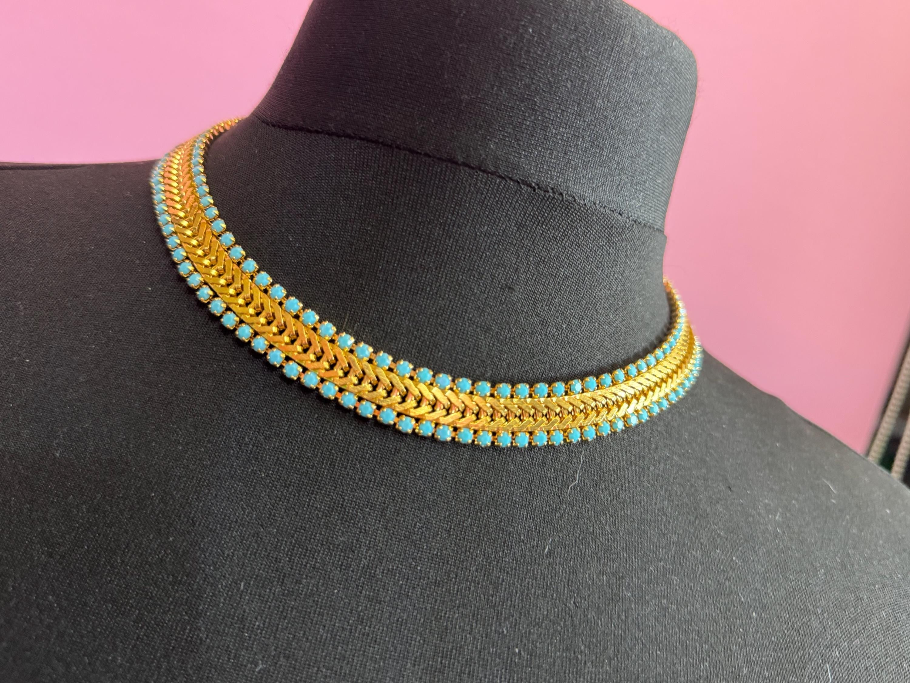 Wide mesh woven choker necklace with turquoise paste stones 1960s gold tone 43cm