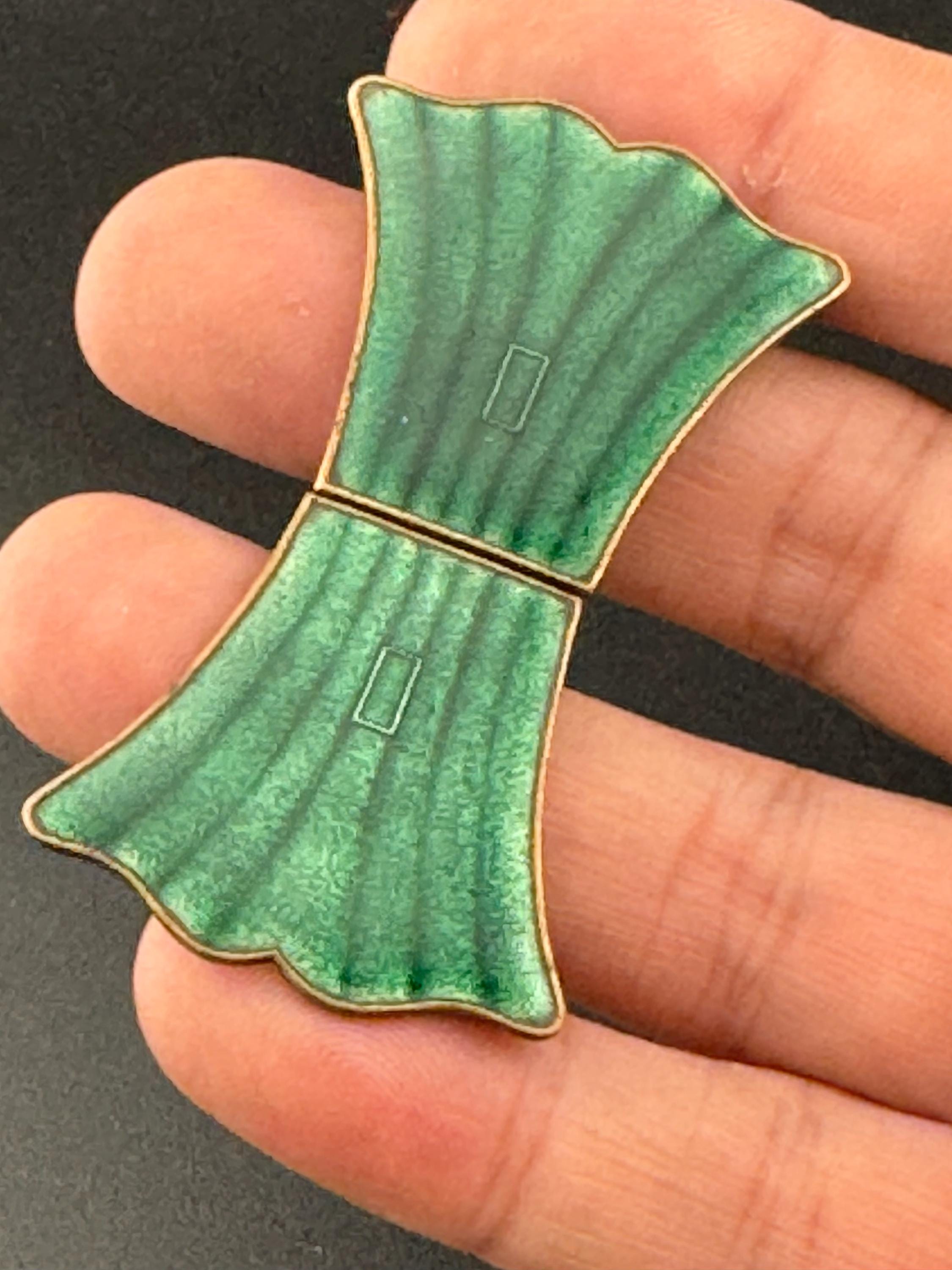 Art Deco 2 part guilloche Enamel Belt Buckle in green