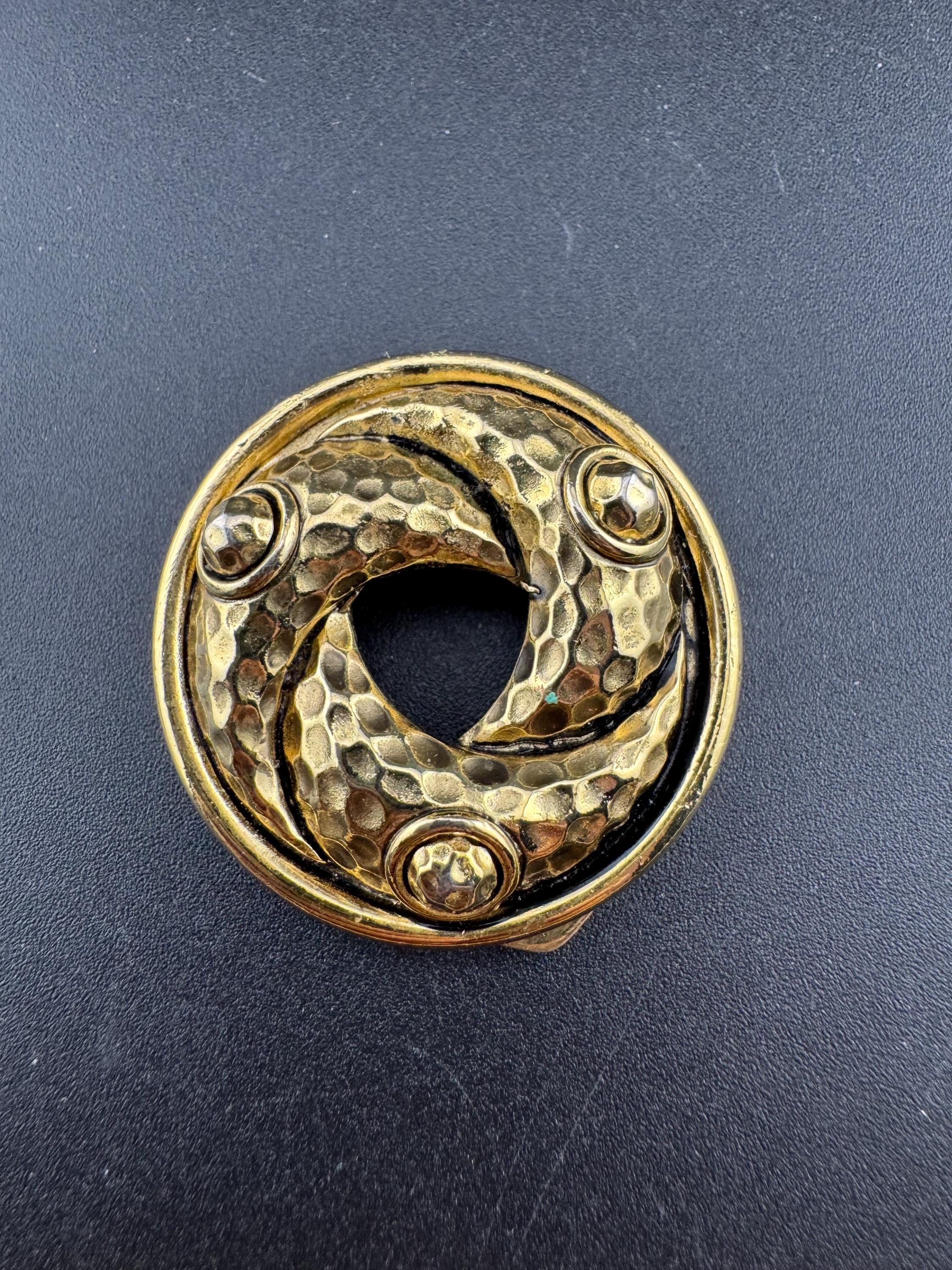 Vintage Gold Tone modernist brutalist textured Scarf Clip