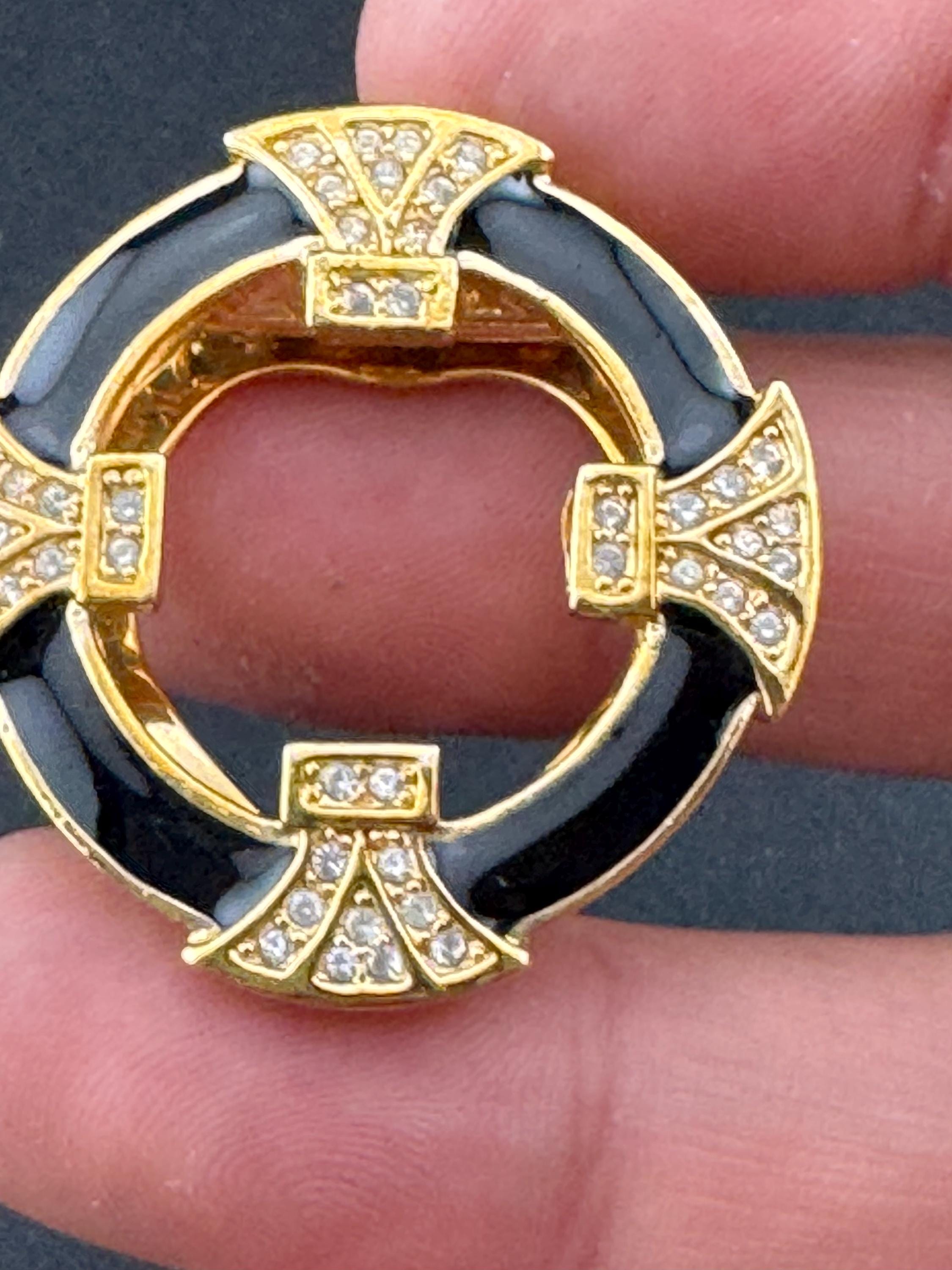 Vintage high end Scarf Ring black  Enamel clear rhinestone cryst Design Gold Tone, Clip for scarves