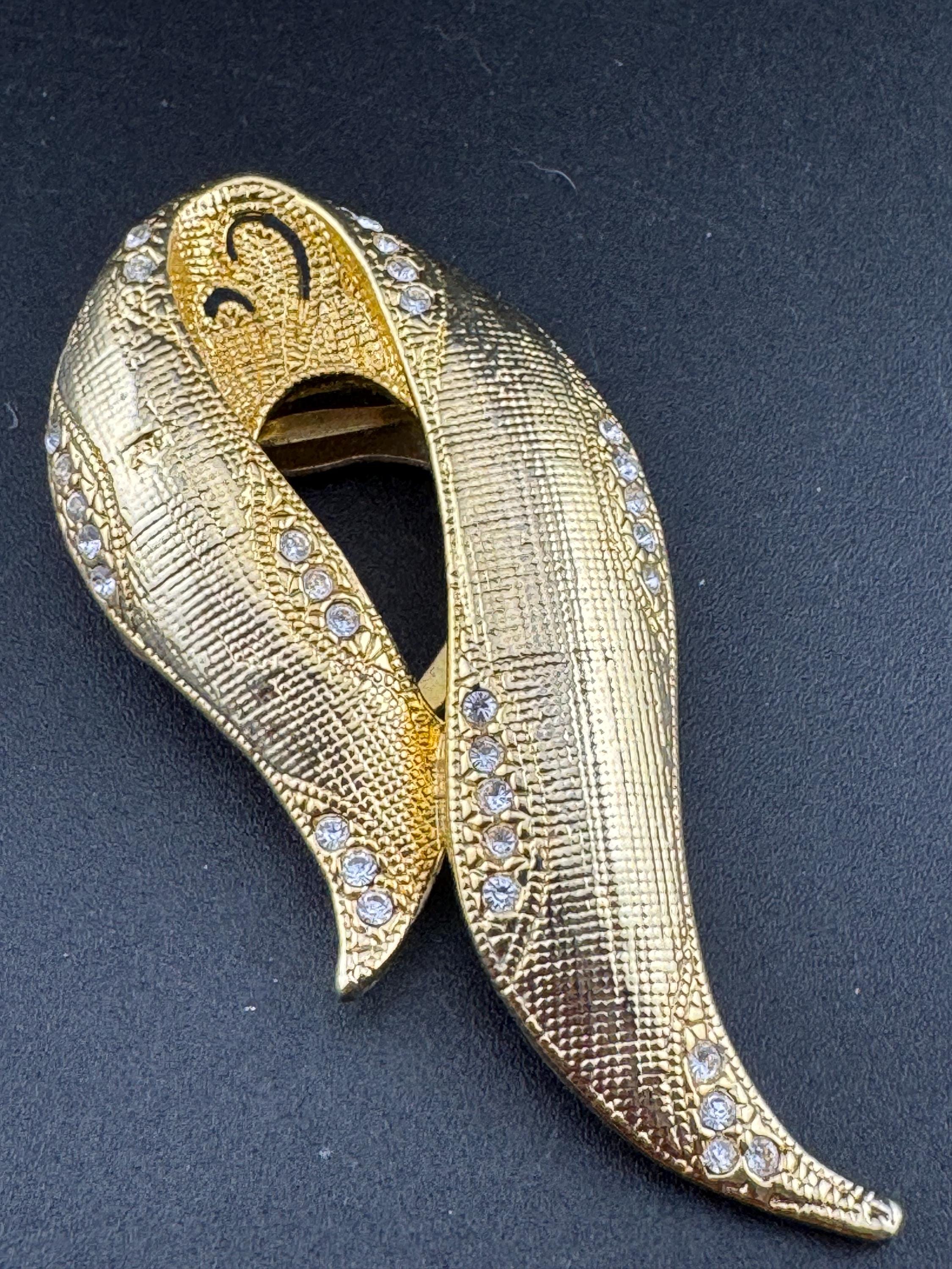 Vintage large Gold Tone Diamanté Paste Scarf Clip, ring for scarves