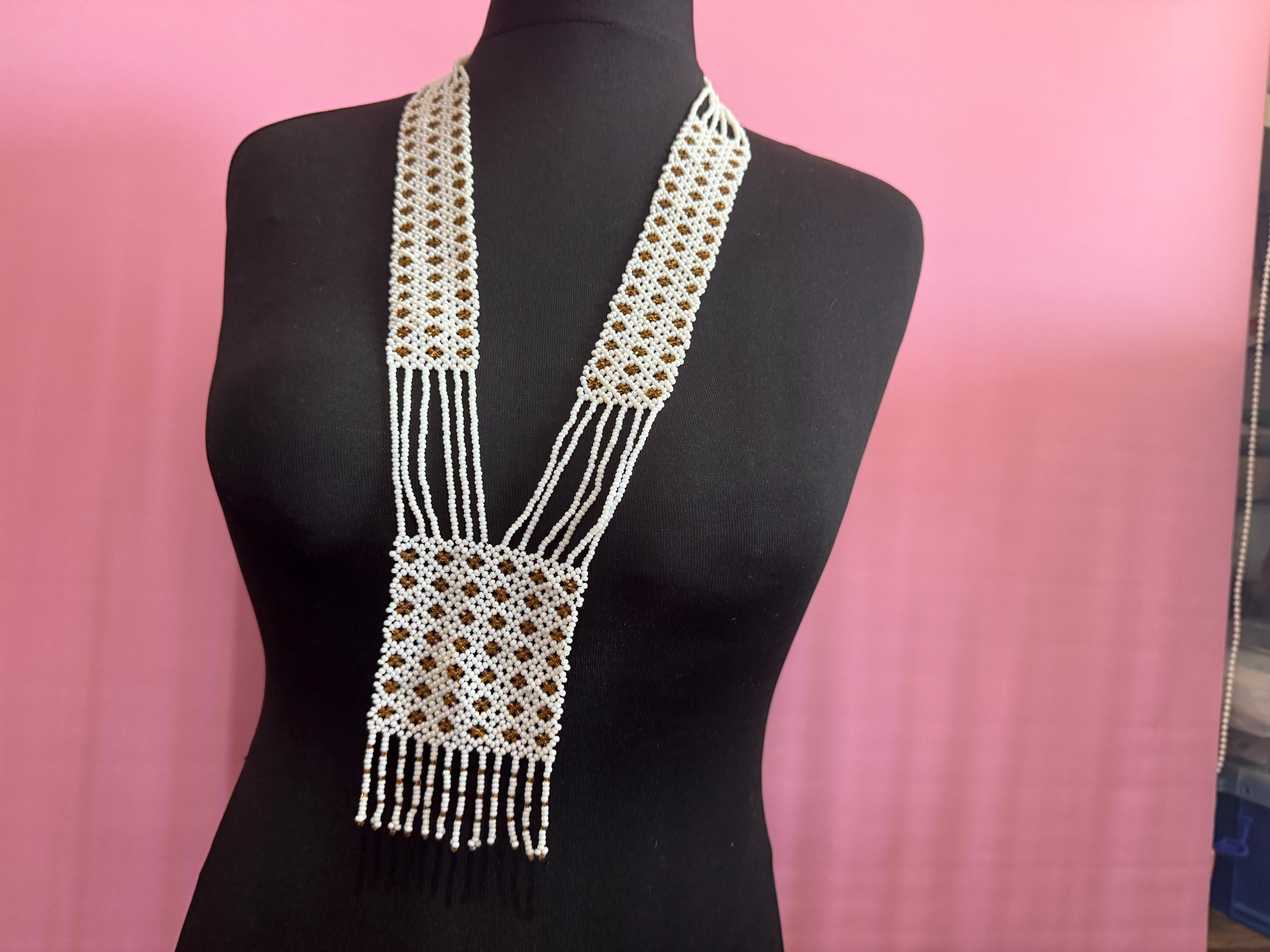 Stunning Vintage white pearlised and gold glass seed bead long pendant necklace art deco style