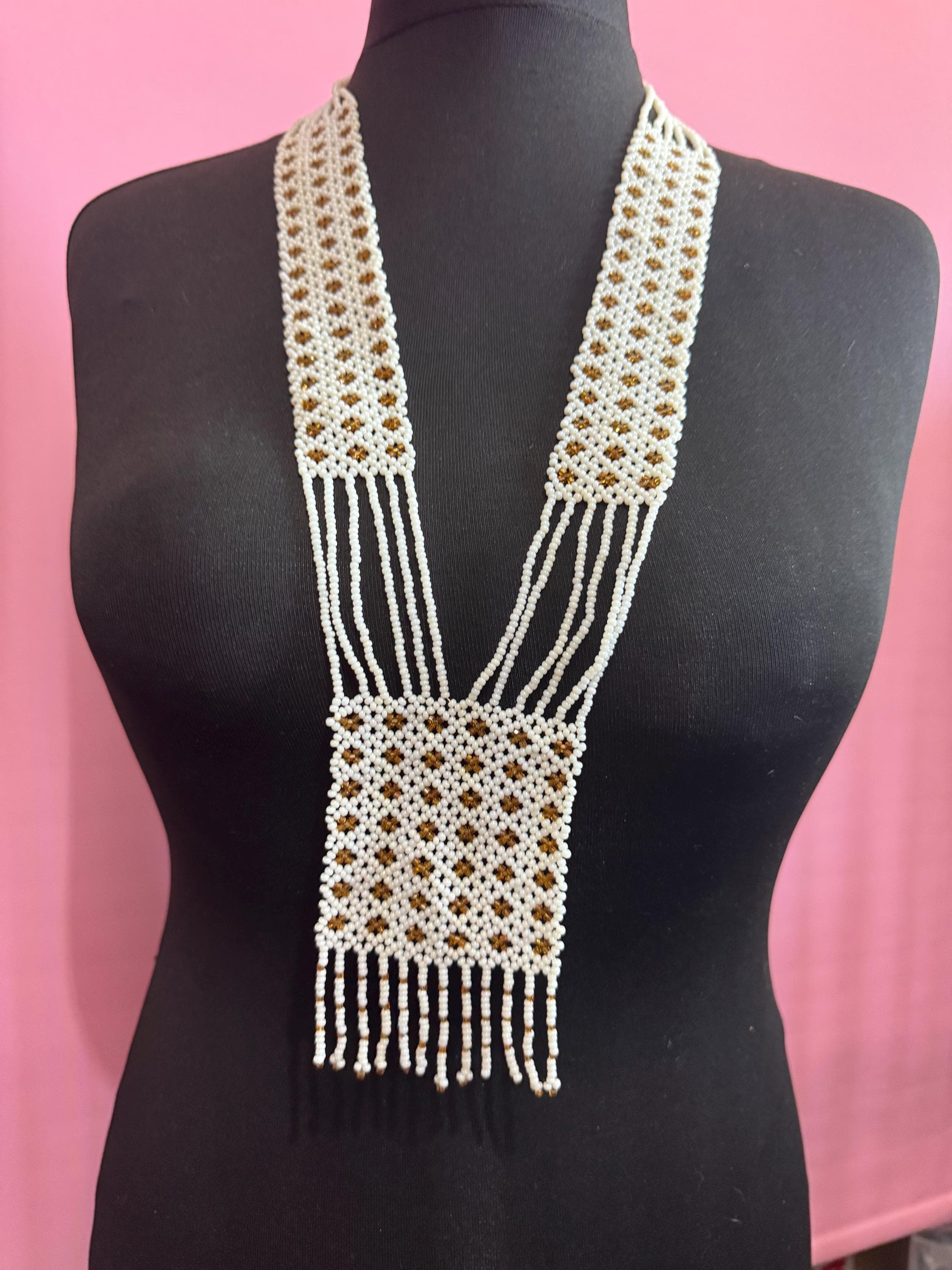 Stunning Vintage white pearlised and gold glass seed bead long pendant necklace art deco style