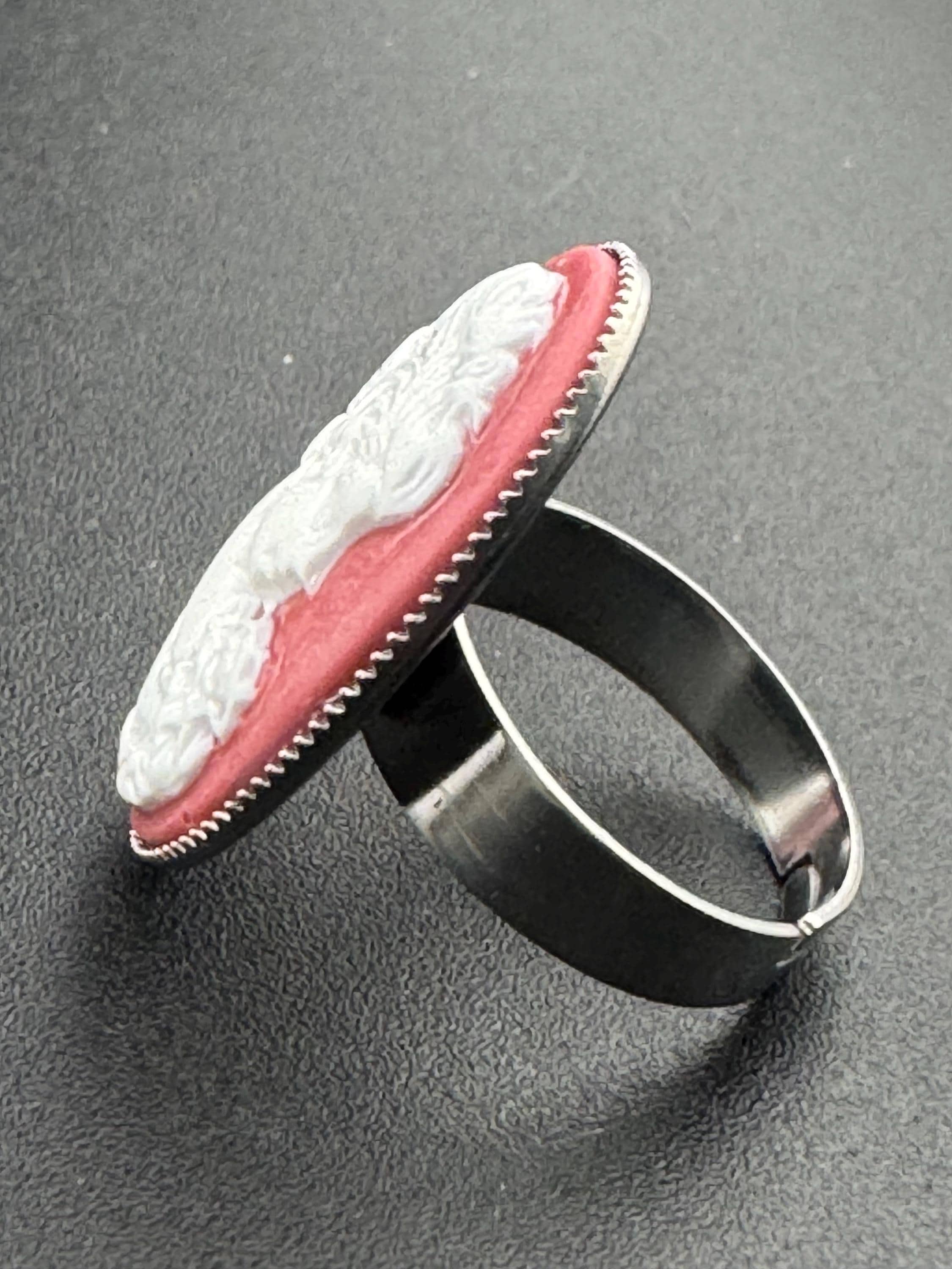 Antique style terracotta red brown  resin cameo lady ring adjustable non tarnish stainless steel