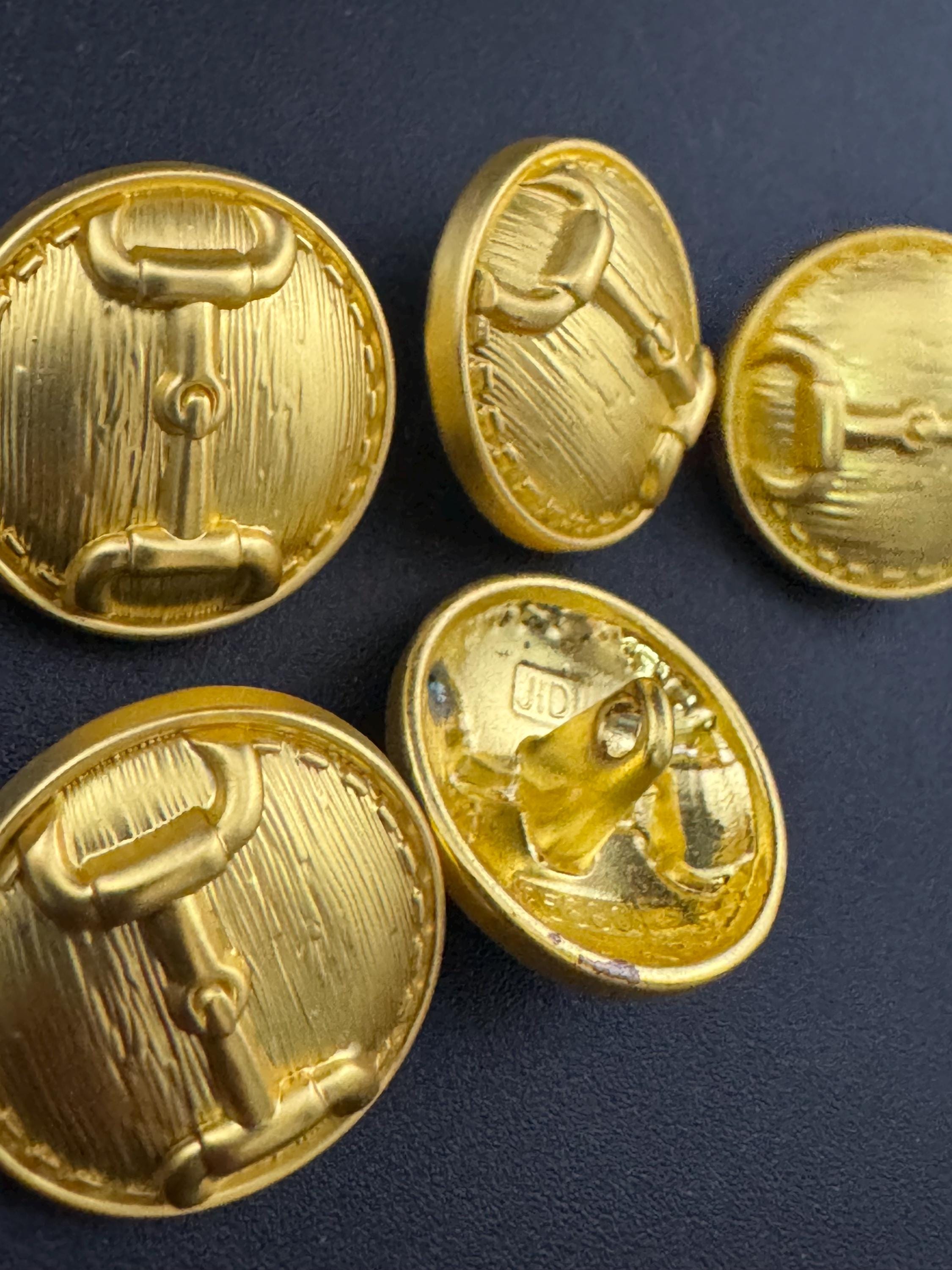 18mm Set of 5 bright Gold metal snaffle horse bit metal domed buttons