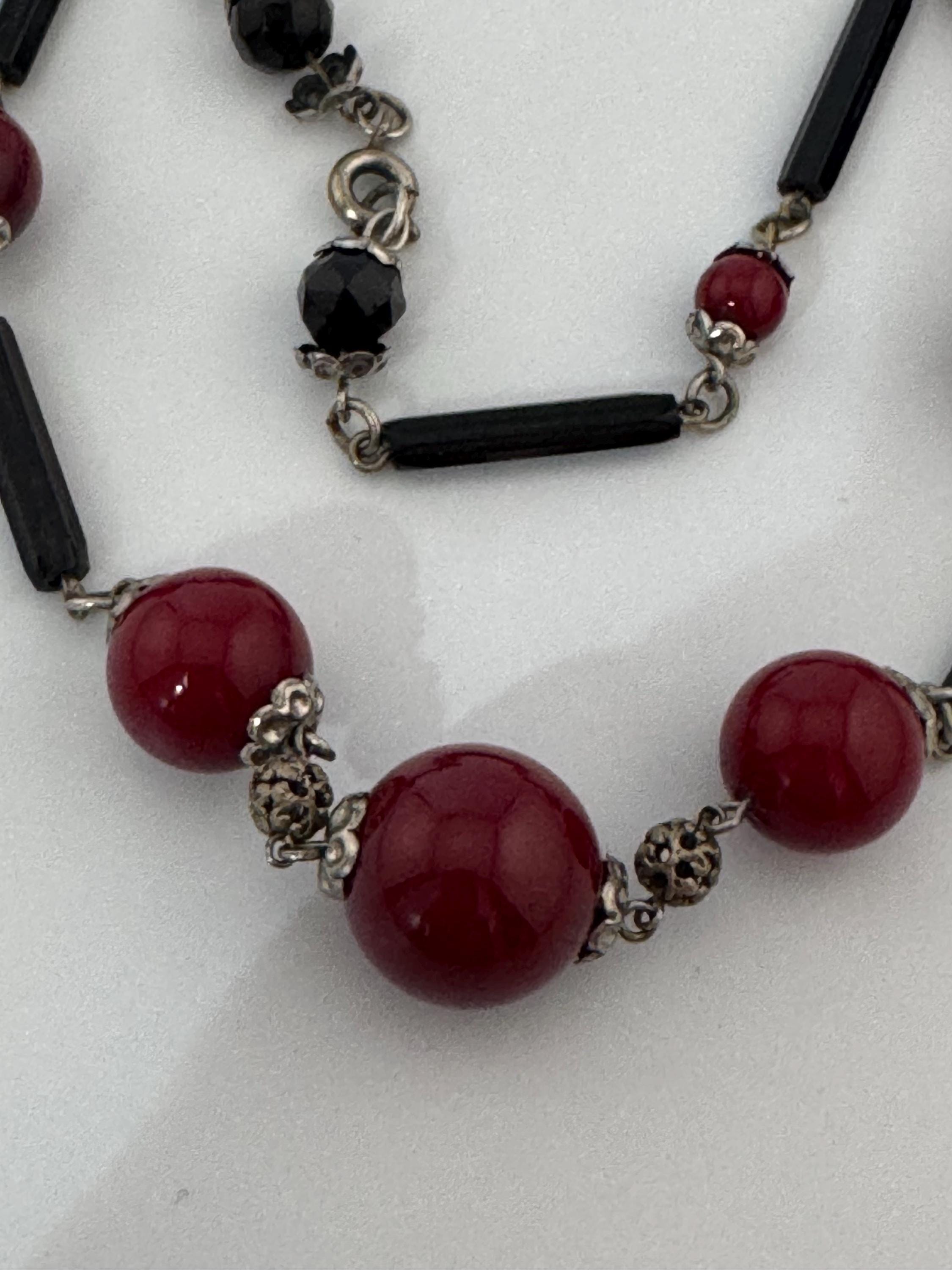 Czech silver Chromed red and black glass beaded necklace 1920s art deco 41cm
