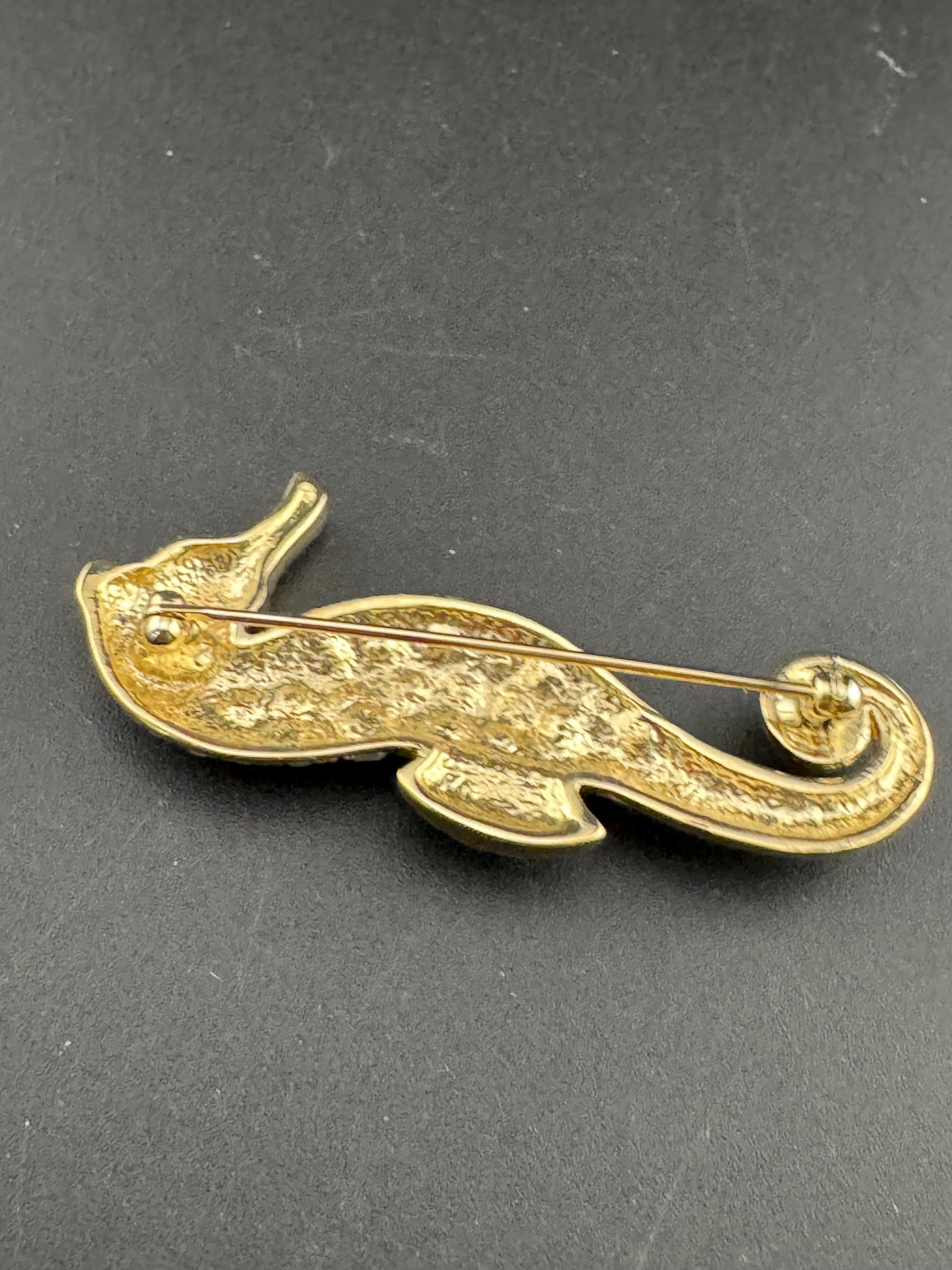 Vintage 6cm gold tone clear diamanté crystal seahorse brooch, nautical marine style