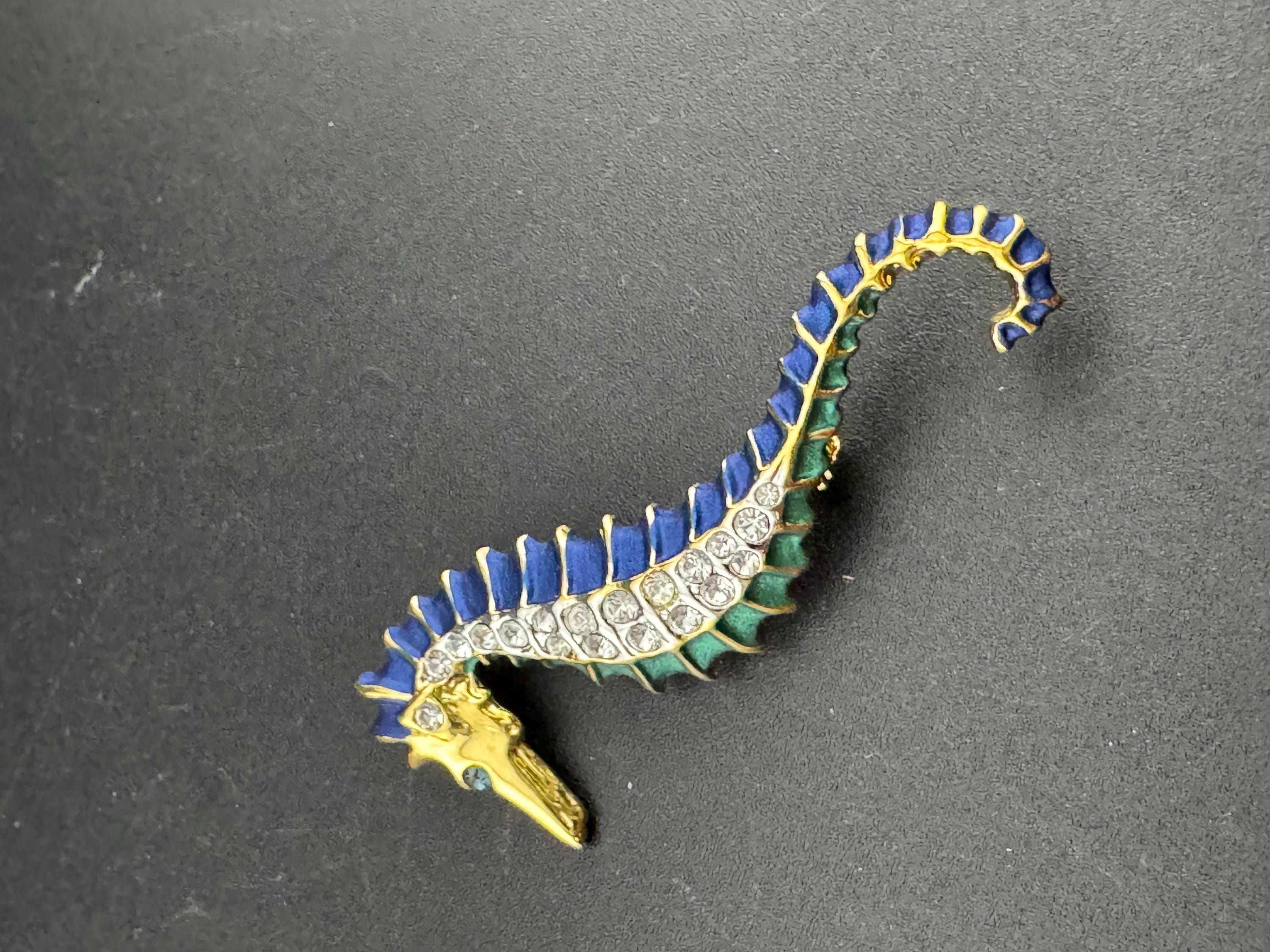 Vintage 6cm gold tone blue green enamel clear diamanté crystal seahorse brooch, nautical marine style