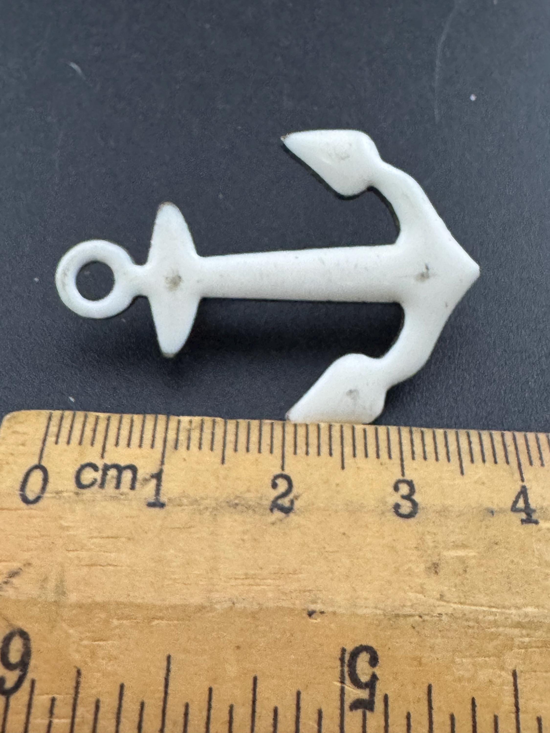 Small 4cm Vintage off white enamel silver tone ANCHOR Brooch seaside seafaring captain nautical