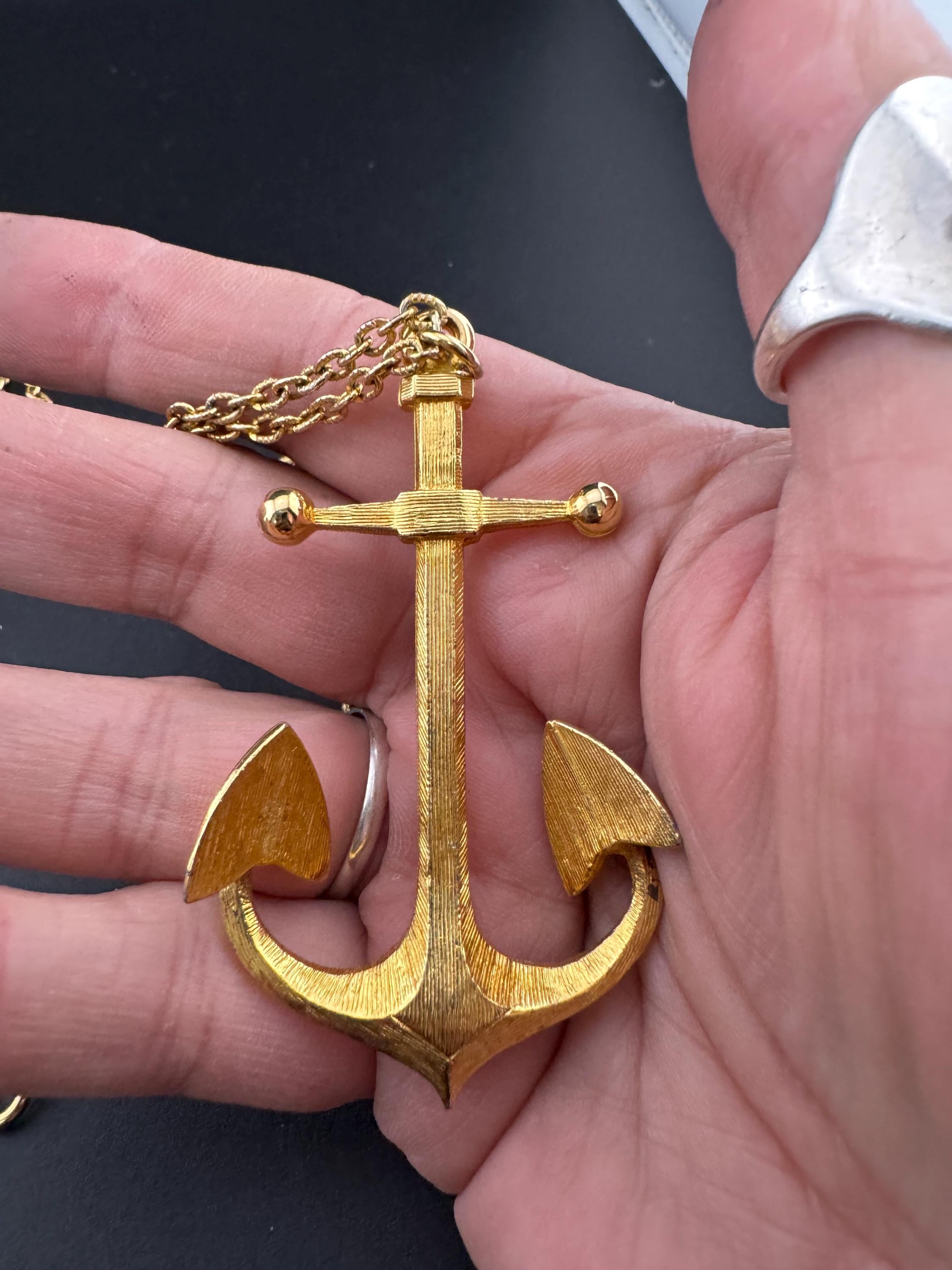 vintage signed sphinx gold tone textured nautical anchor pendant on a 62cm cable chain necklace 70s