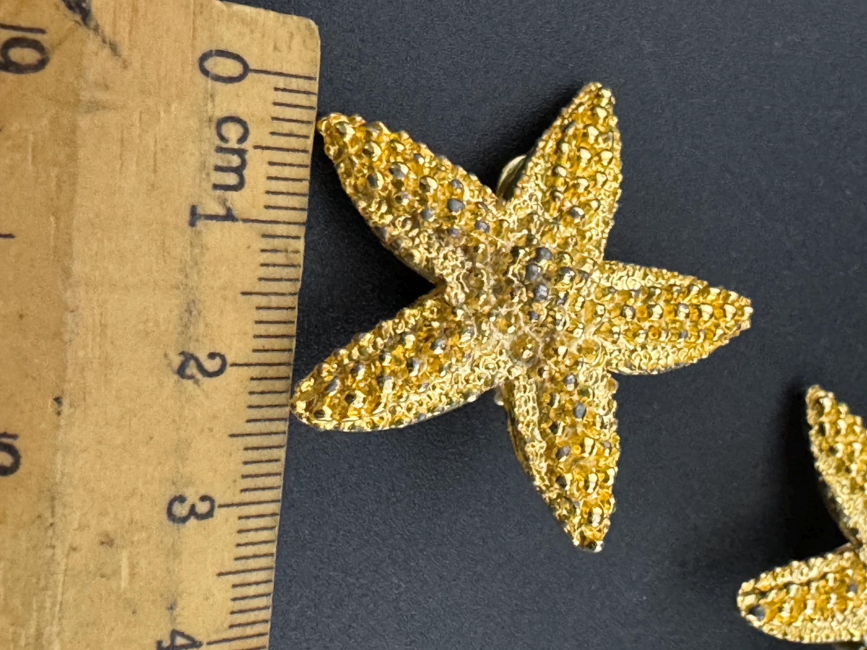 Vintage Oversized Nautical gold tone stud clip on earrings
