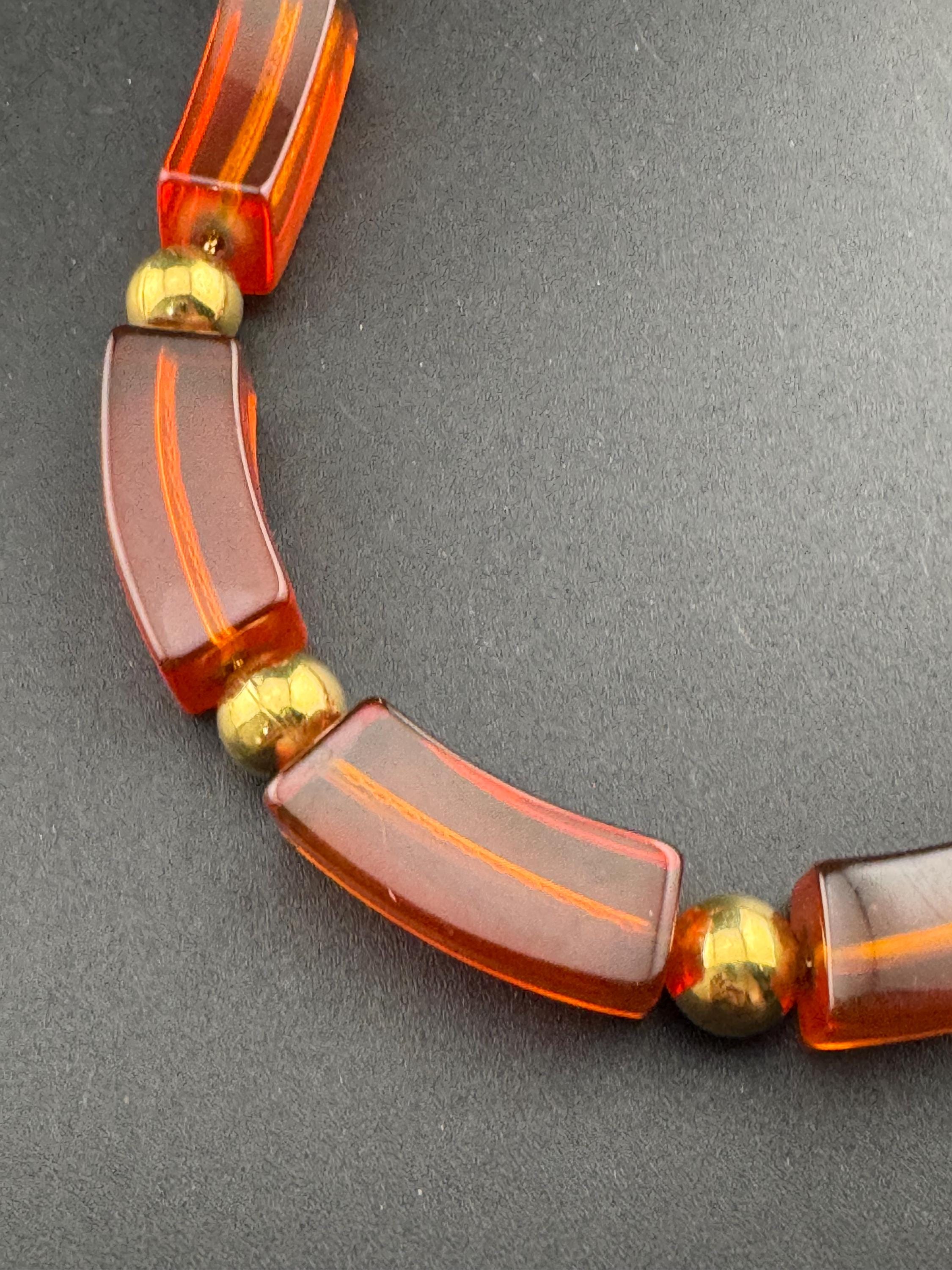 signed NAPIER oversized gold tone amber brown plastic beads chunky bead choker necklace