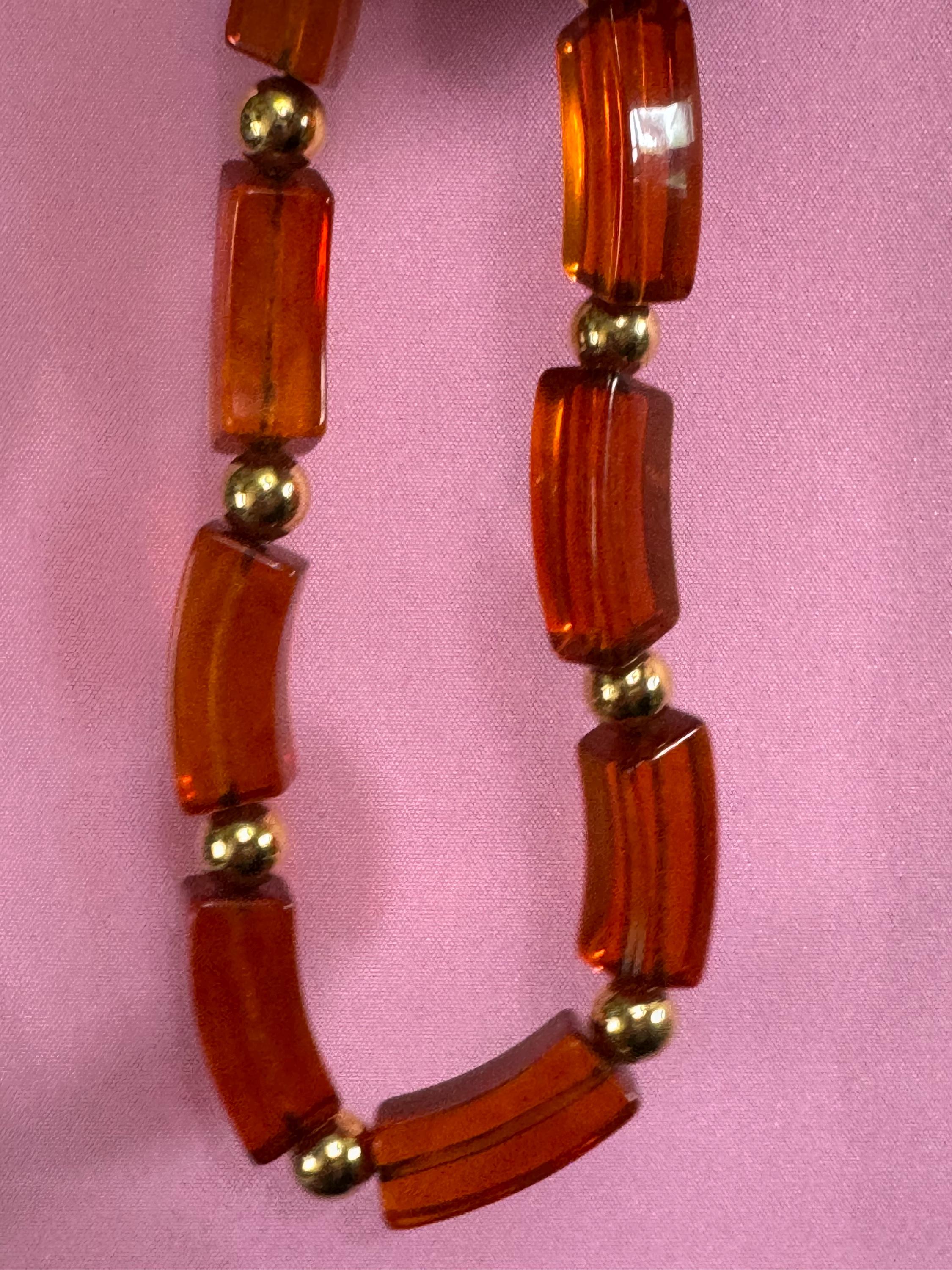 signed NAPIER oversized gold tone amber brown plastic beads chunky bead choker necklace