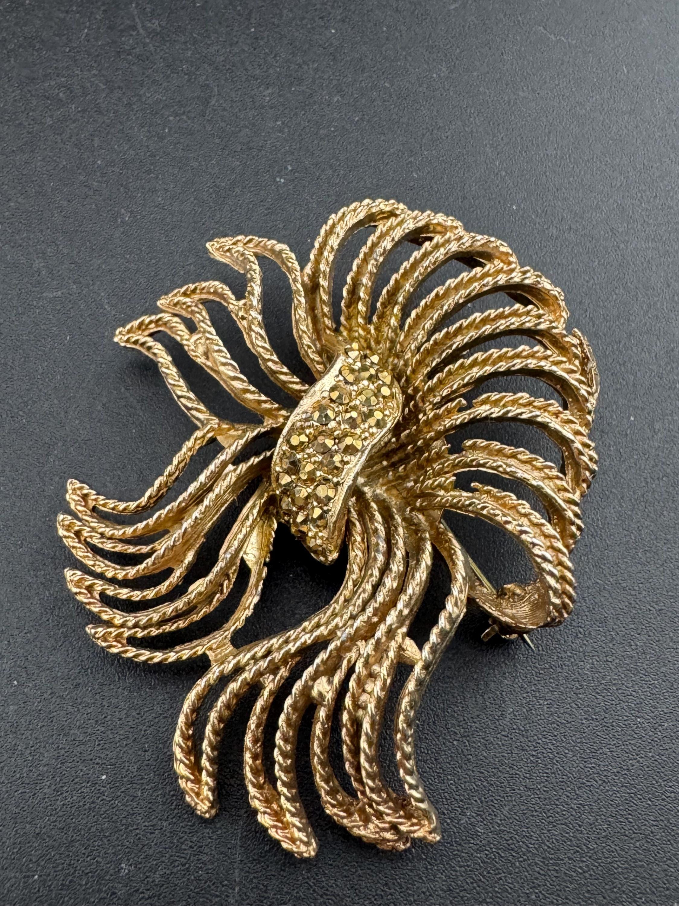 Vintage Capri Abstract Bow Brooch: Gold Tone Faux Marcasite