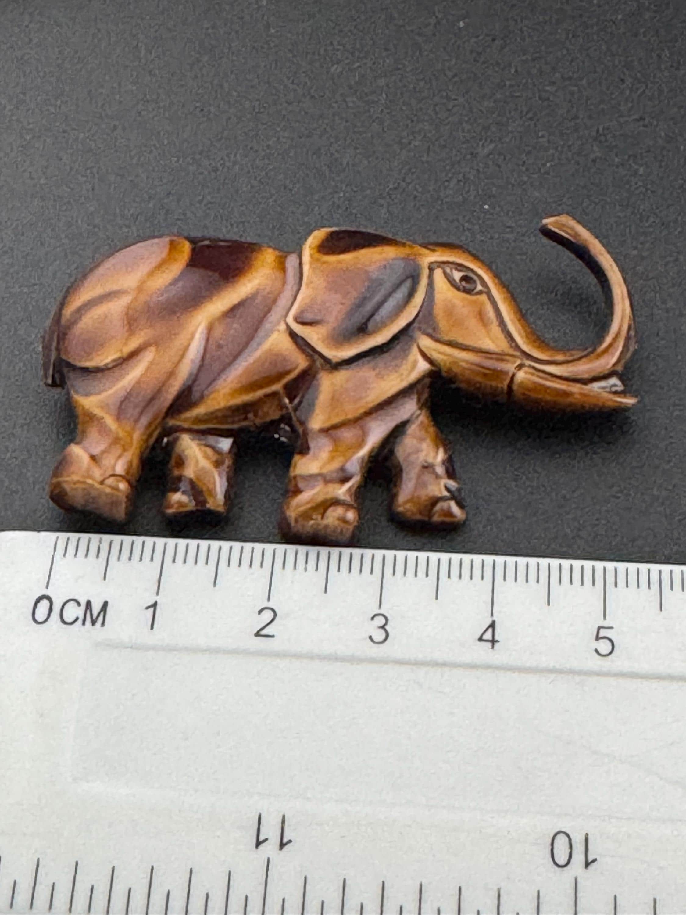 Vintage Italian Early Plastic brown Elephant brooch mid century