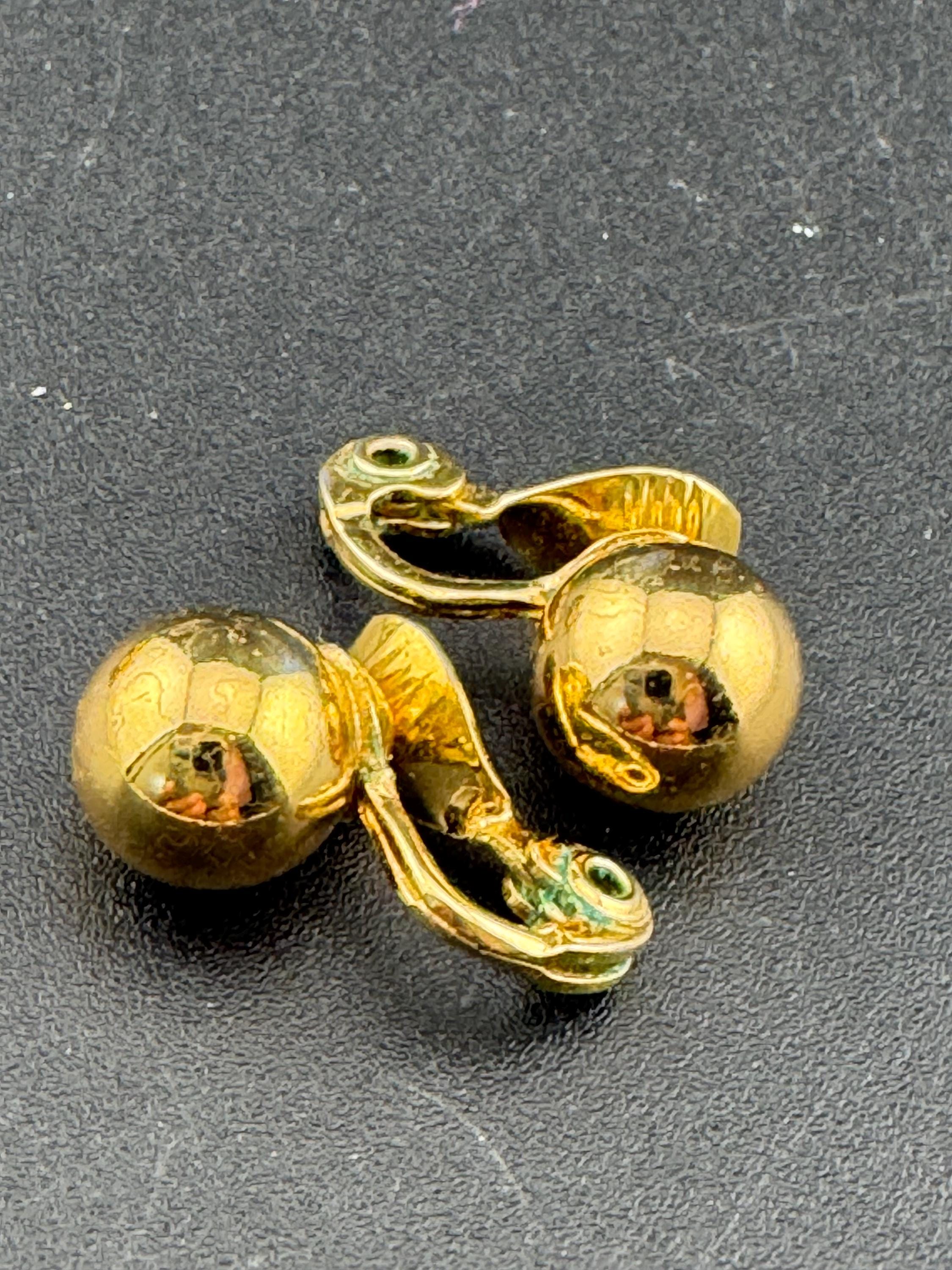 Vintage signed Monet 22ct triple gold plated ball stud clip on earrings