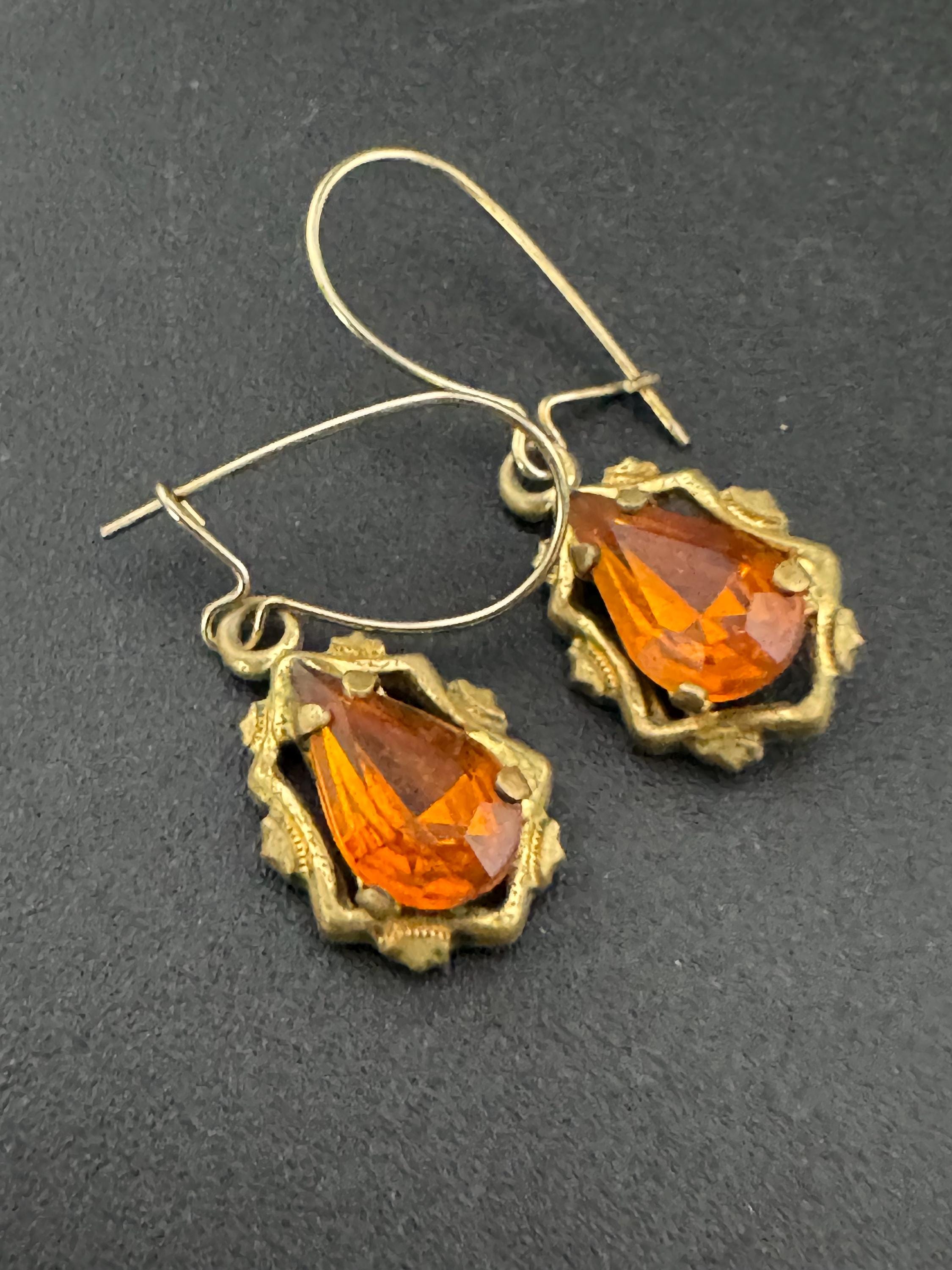 Rolled gold small amber orange dark citrine coloured glass teardrop clip on earrings gold tone