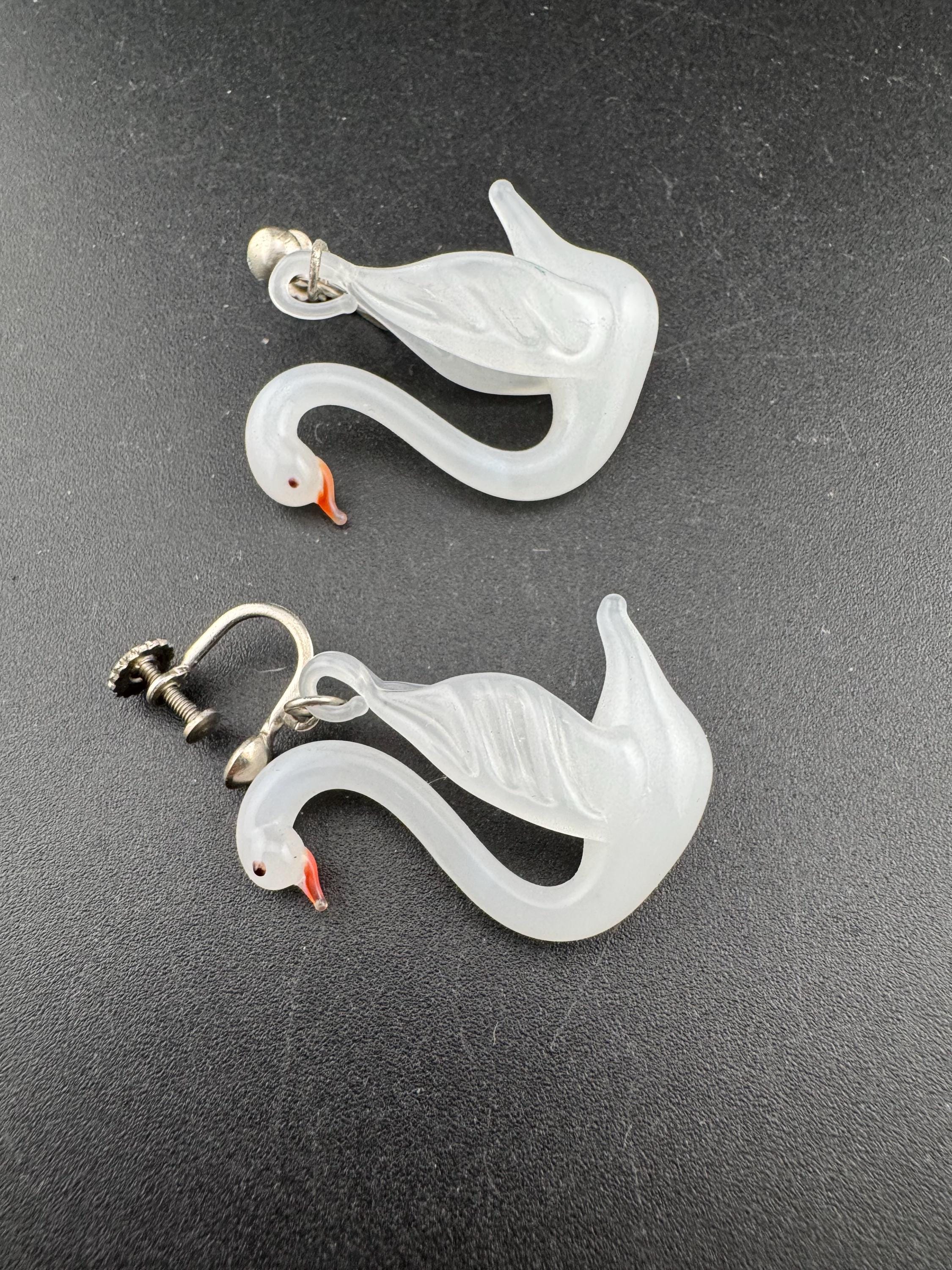 Vintage 1960s glass blown milky white opaque glass swan clip on earrings on screw back fittings