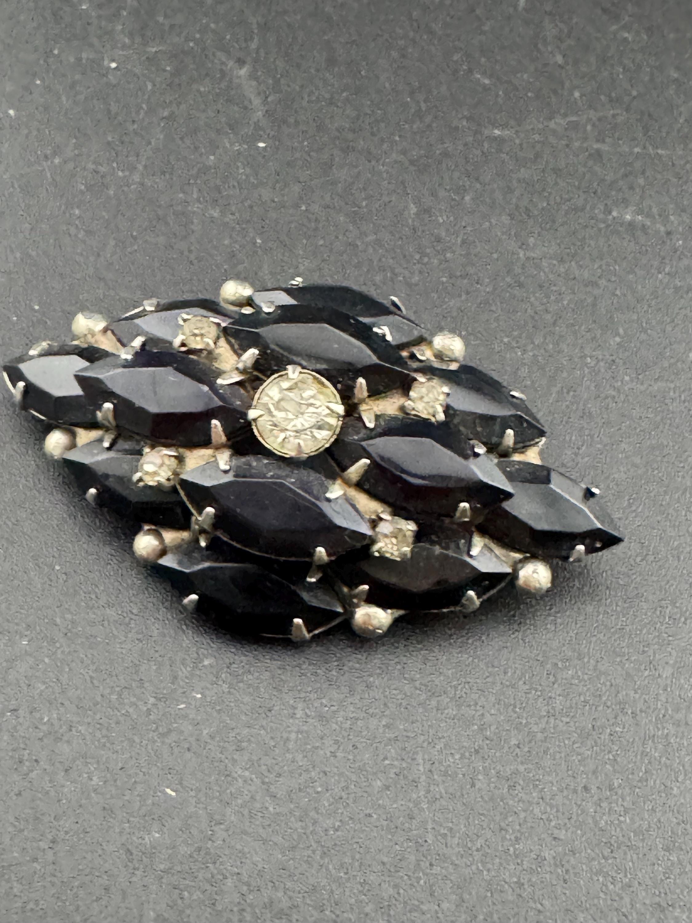 Vintage Black Glass navette Paste Rhinestone Sparkly Diamanté brooch  on silver tone metal