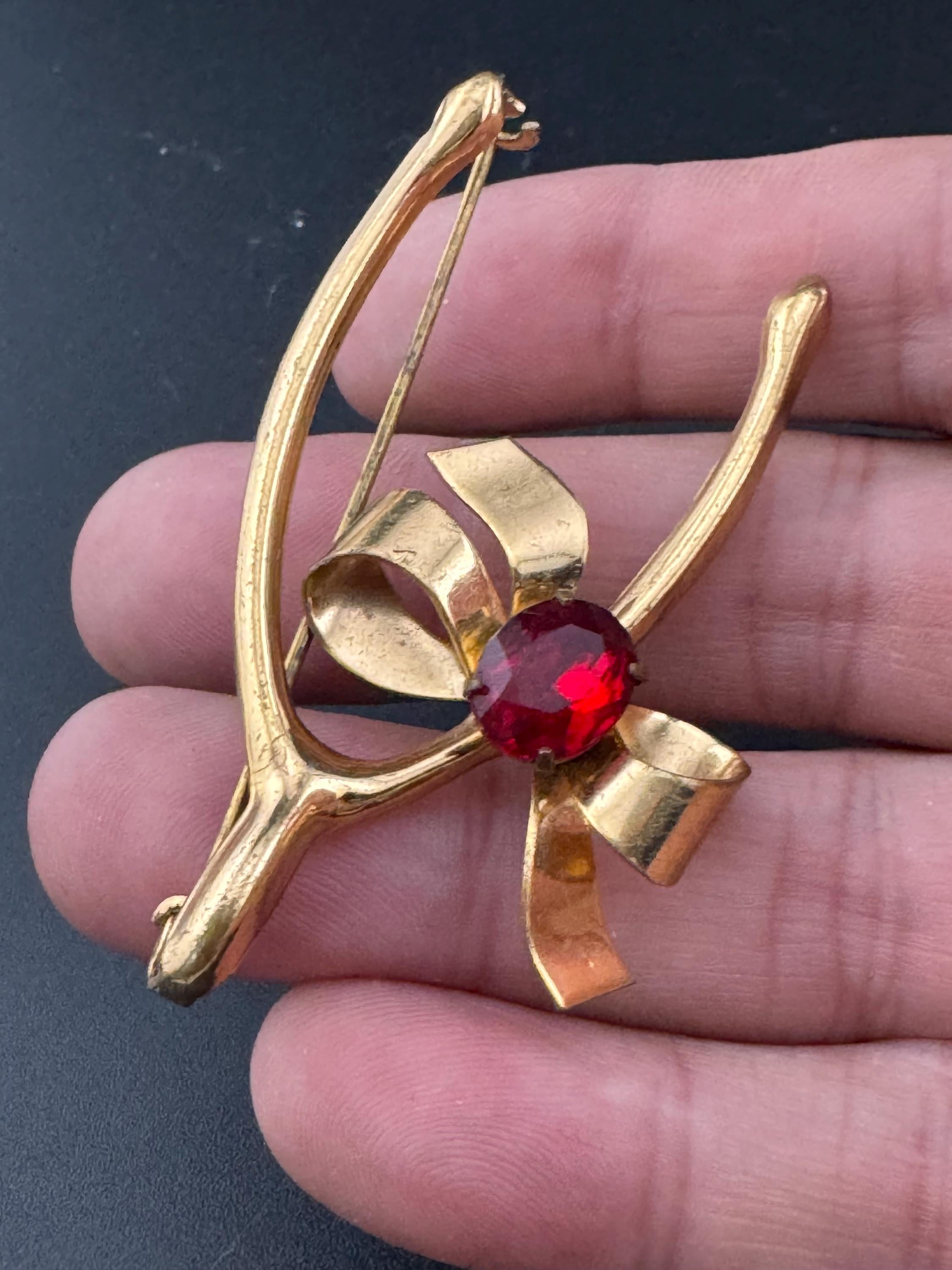 Good Luck Wishbone Something Ruby red Glass Paste Rhinestone diamante brooch 6cm