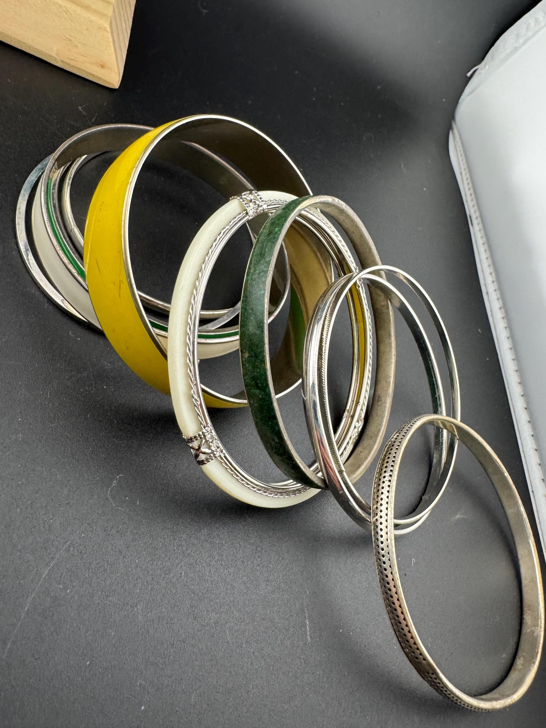 Silver yellow Green tones vintage job lot of stacking bangles Bangle stack eastern brass metal hippy boho festival bracelets Inc malachite