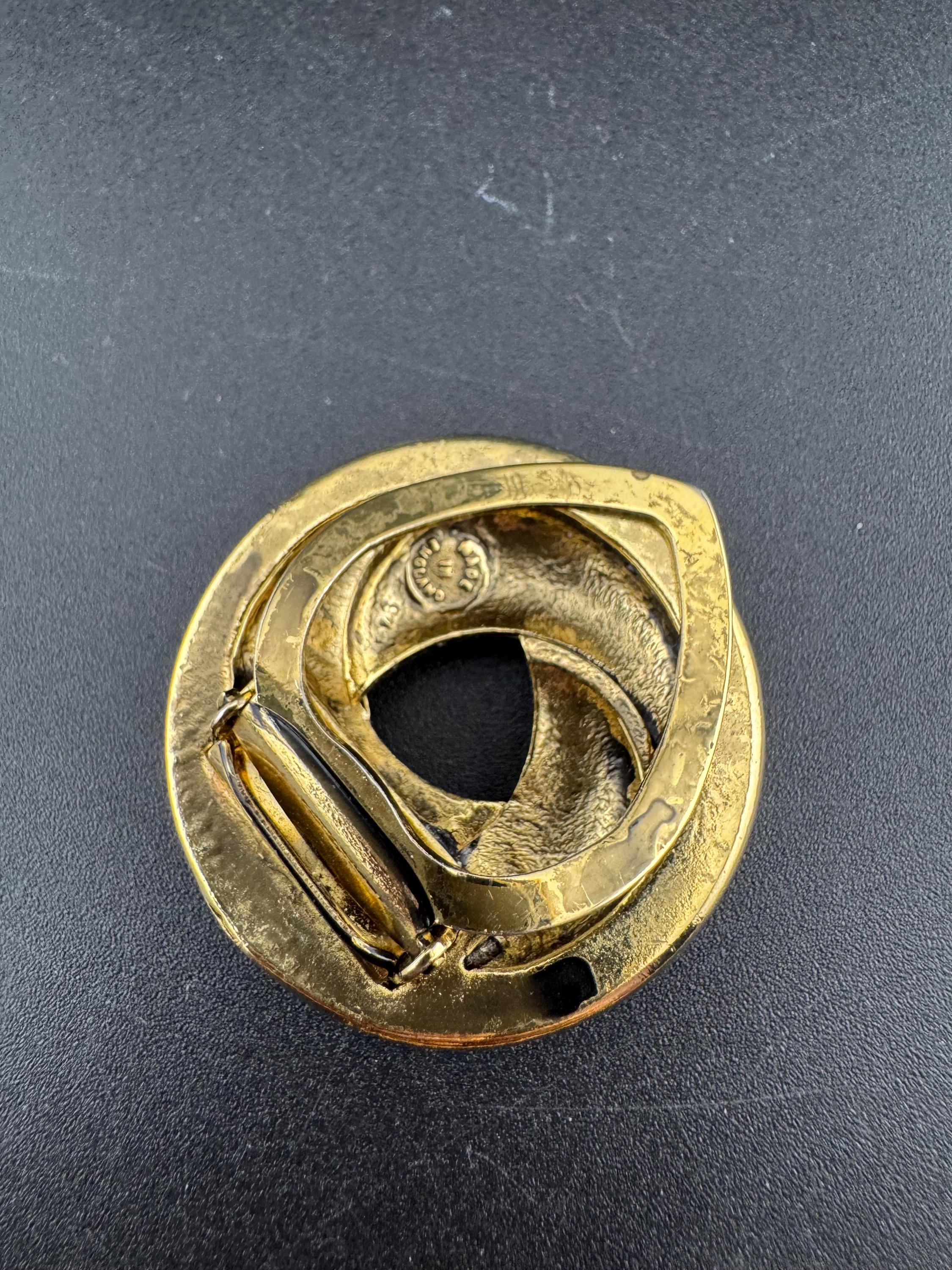 Vintage Gold Tone modernist brutalist textured Scarf Clip