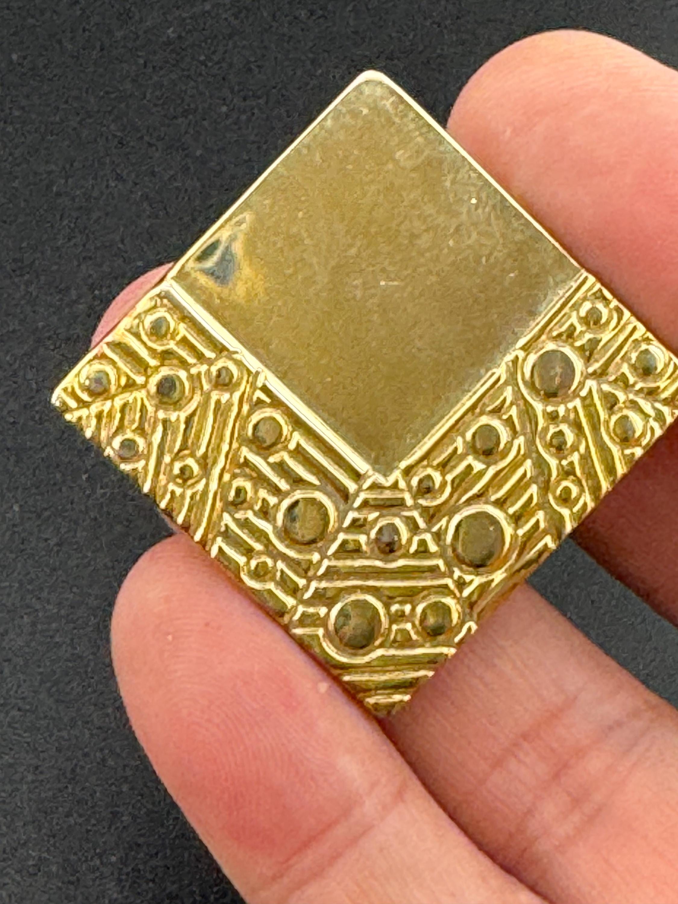 Vintage Gold Tone modernist brutalist textured square Scarf Clip