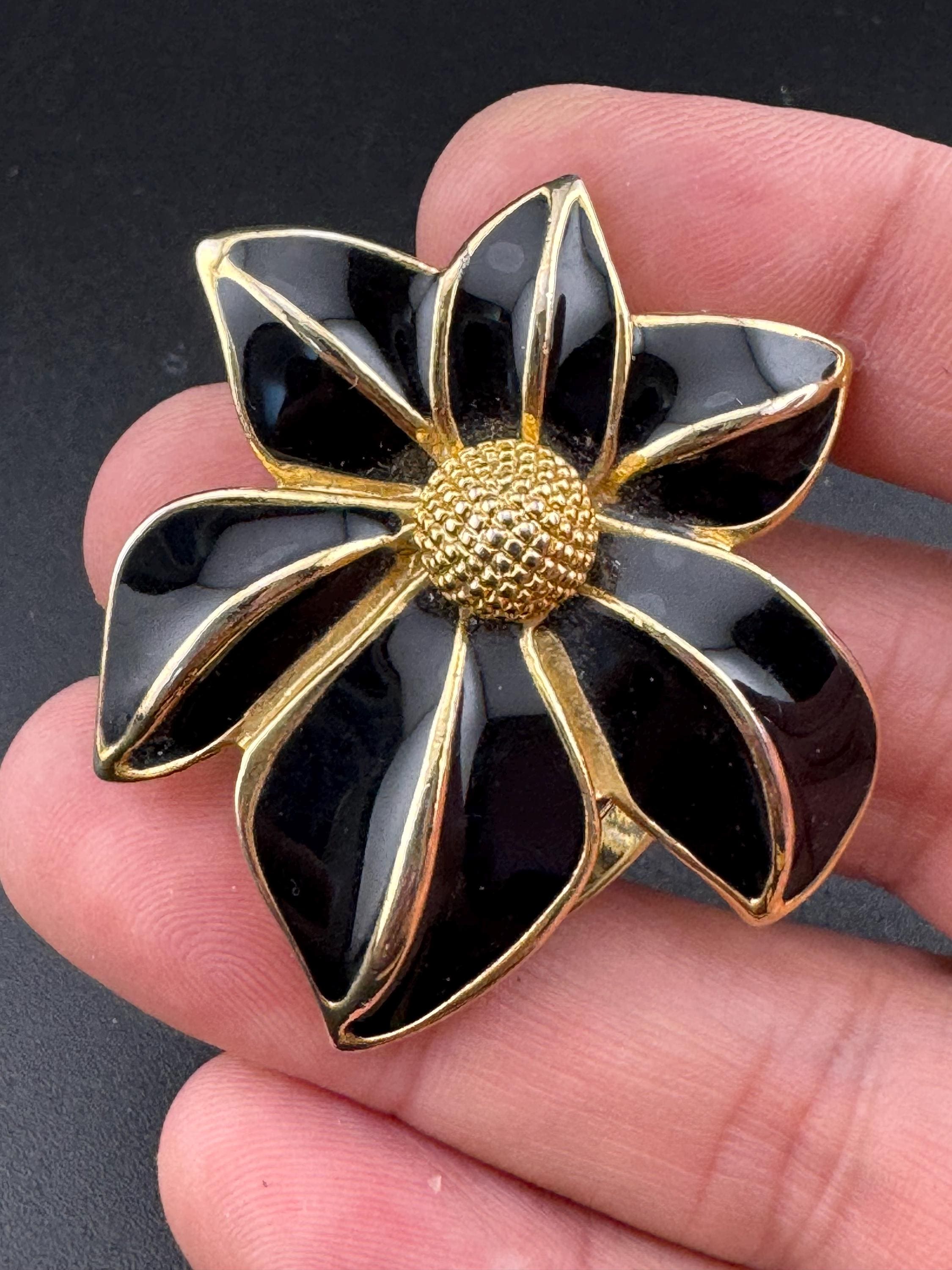 Vintage Scarf Ring Black Enamel Floral Design Gold Tone Scarf Ring Clip 1970s 1980s