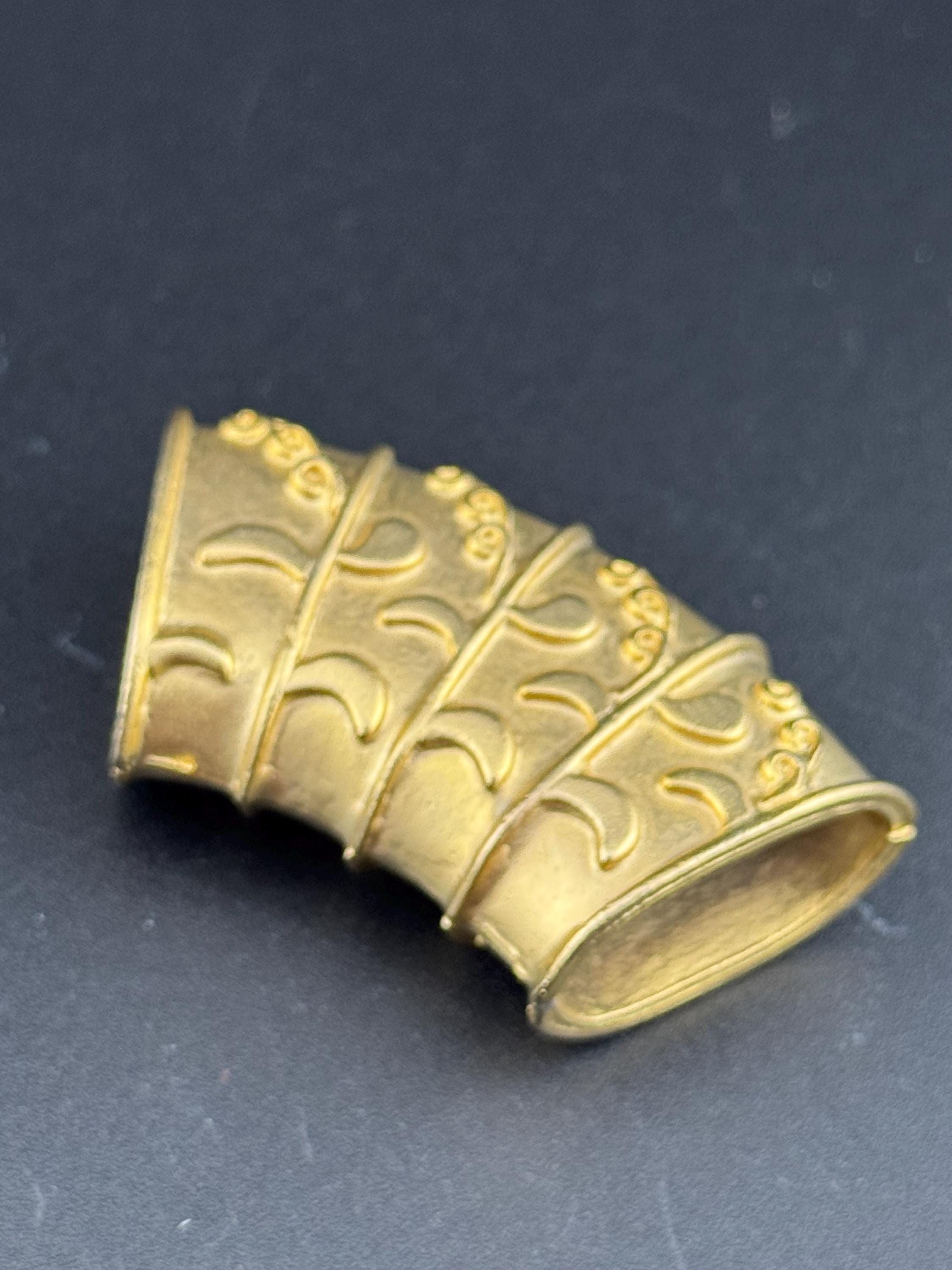 Y2K classic Etruscan Matt Gold Tone oversized tube style large Scarf ring