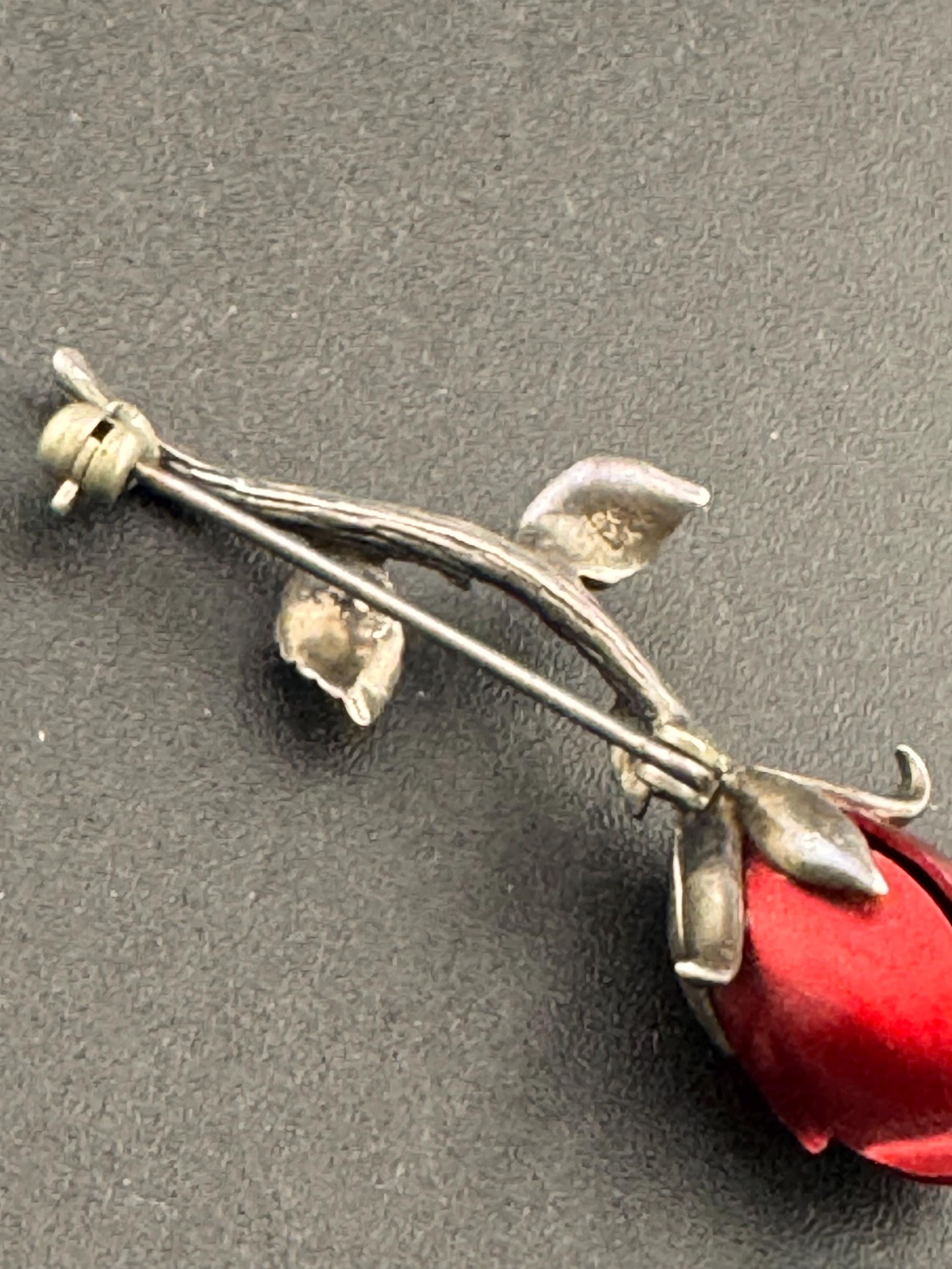 Vintage sterling 925 silver and red enamel rose bud floral brooch pin