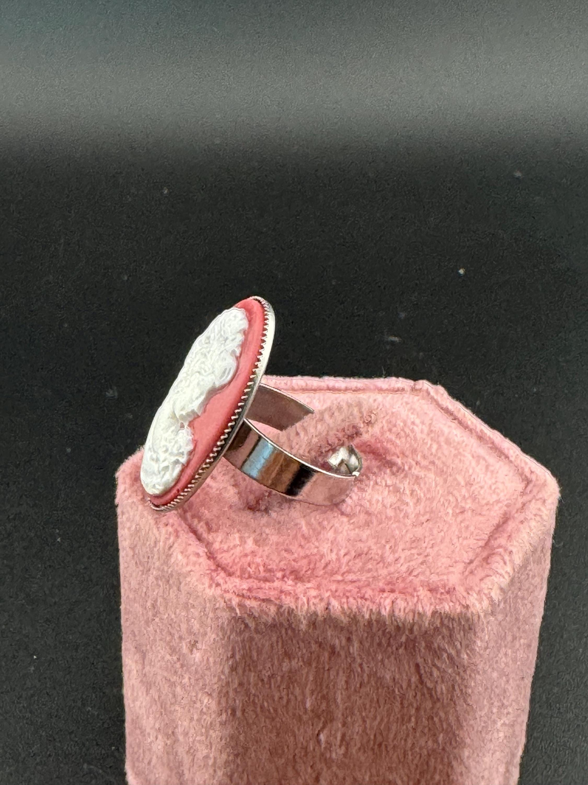 Antique style terracotta red brown  resin cameo lady ring adjustable non tarnish stainless steel