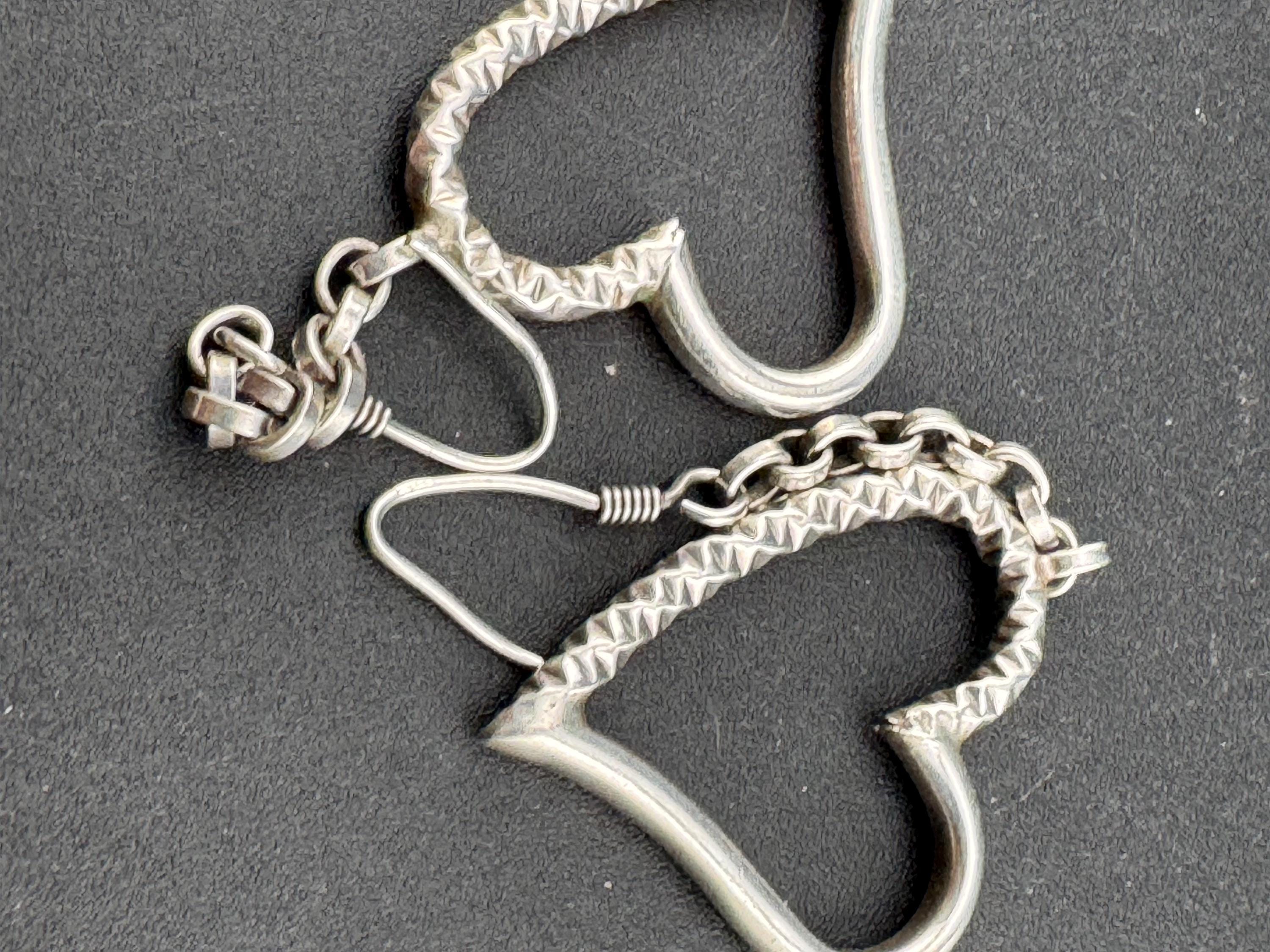 925 sterling silver chain link dangly heart drop earrings 6.4 grams