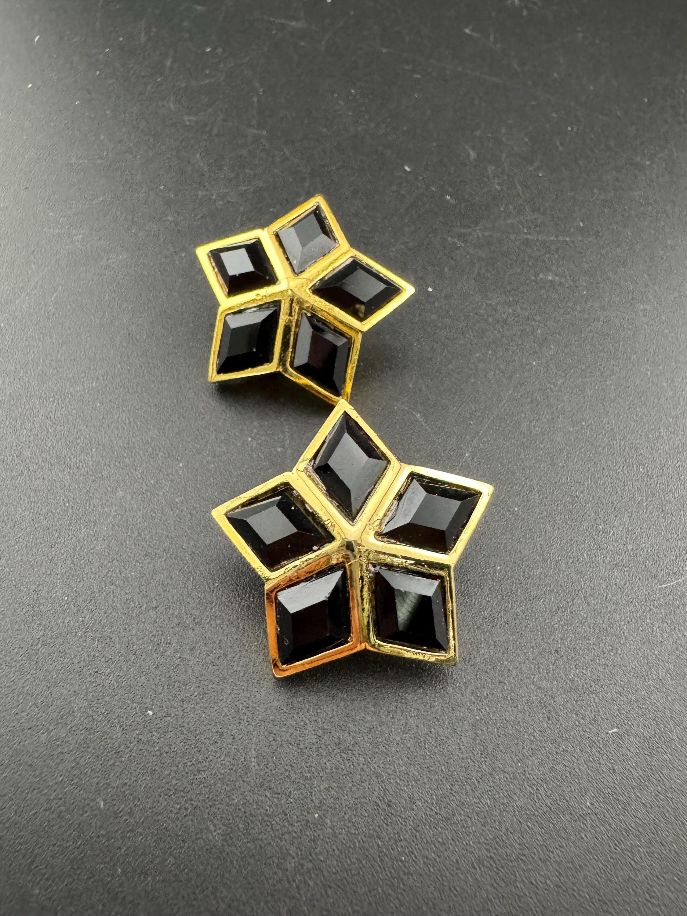 vintage gold tone black Swarovski crystal star stud clip on earrings 1980s old shop stock