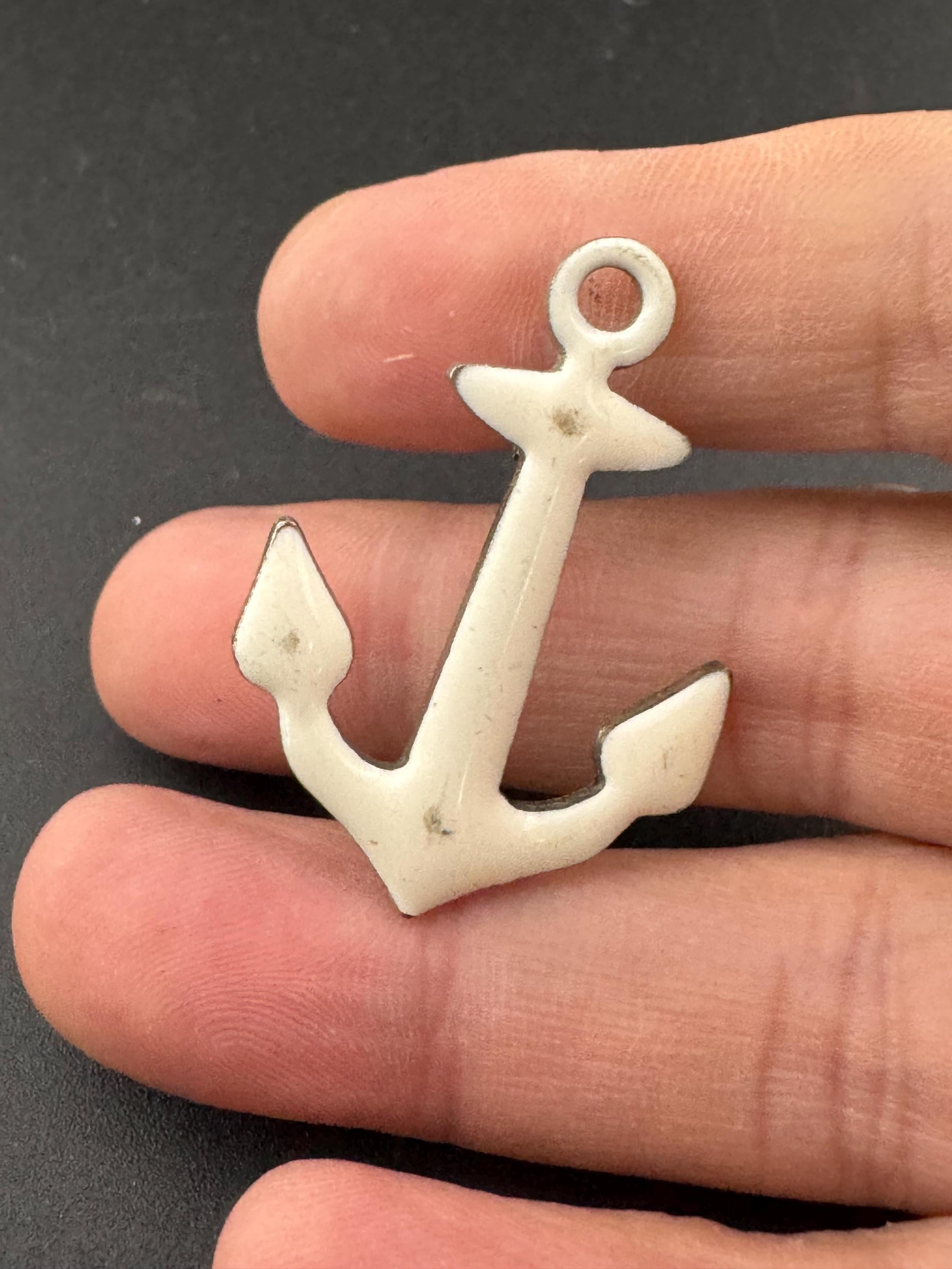 Small 4cm Vintage off white enamel silver tone ANCHOR Brooch seaside seafaring captain nautical